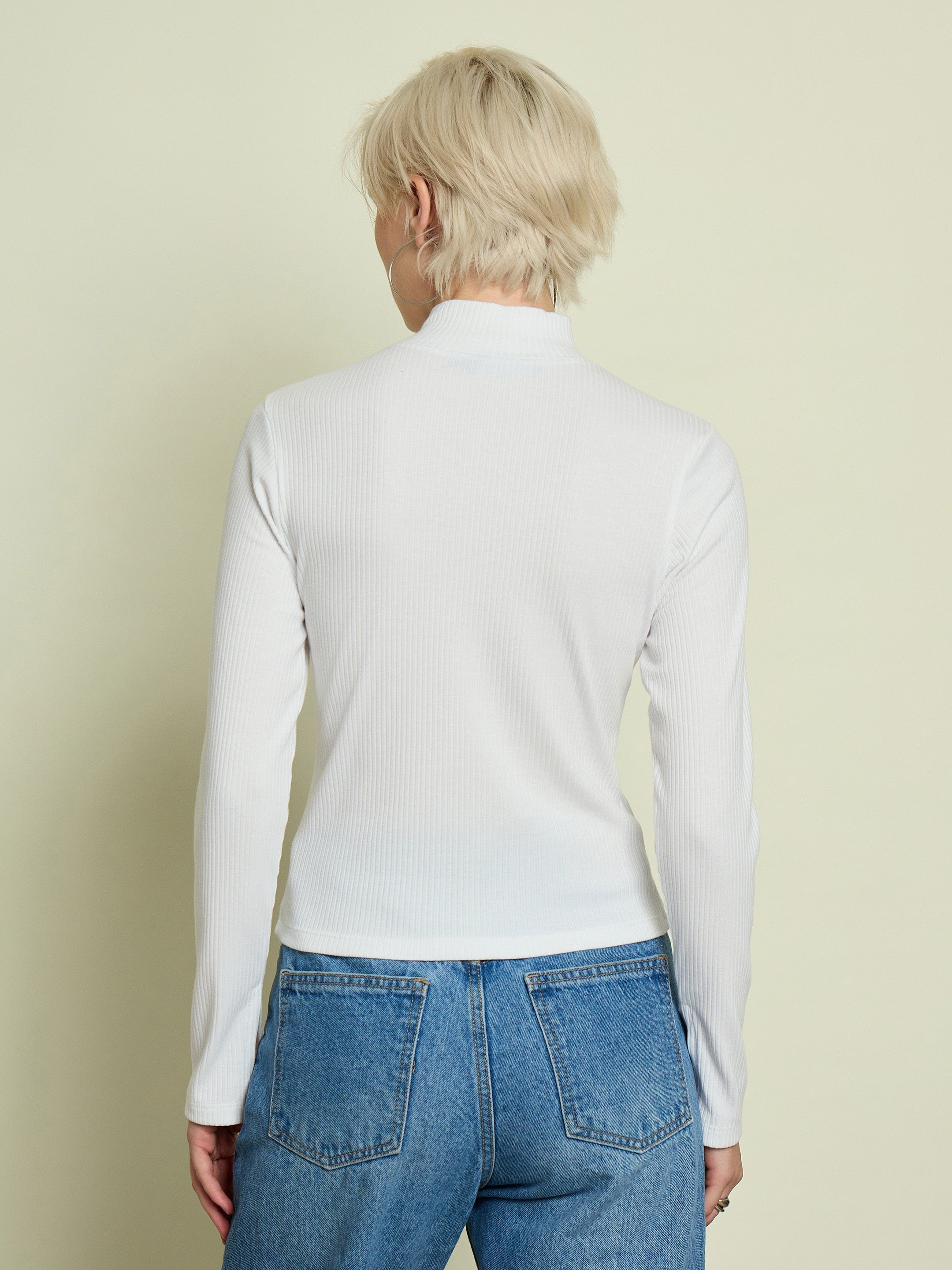 Women White Rib High Neck Front Zipper Top-SFTOPS42478