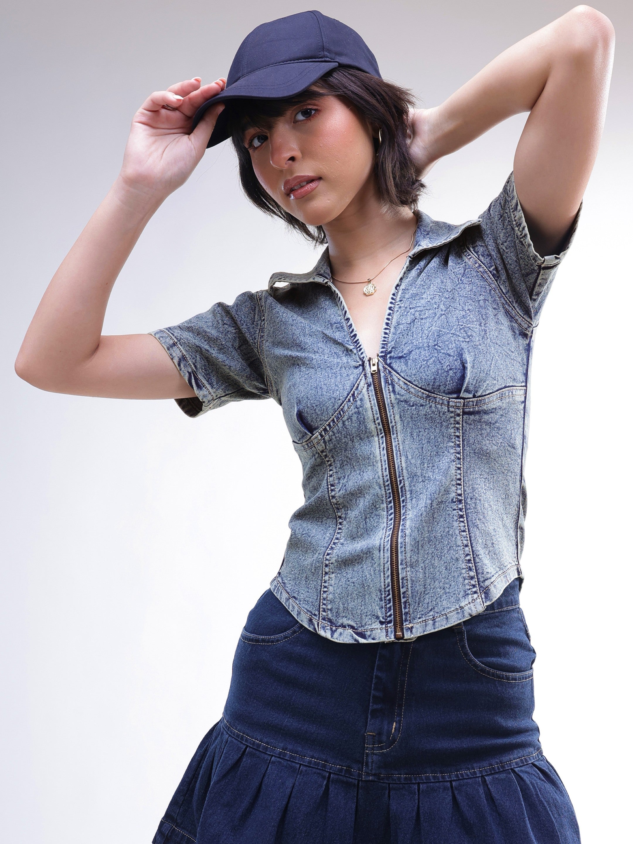 DesiQlo Blue Blast V-Neck Front Zipper Top - Blue