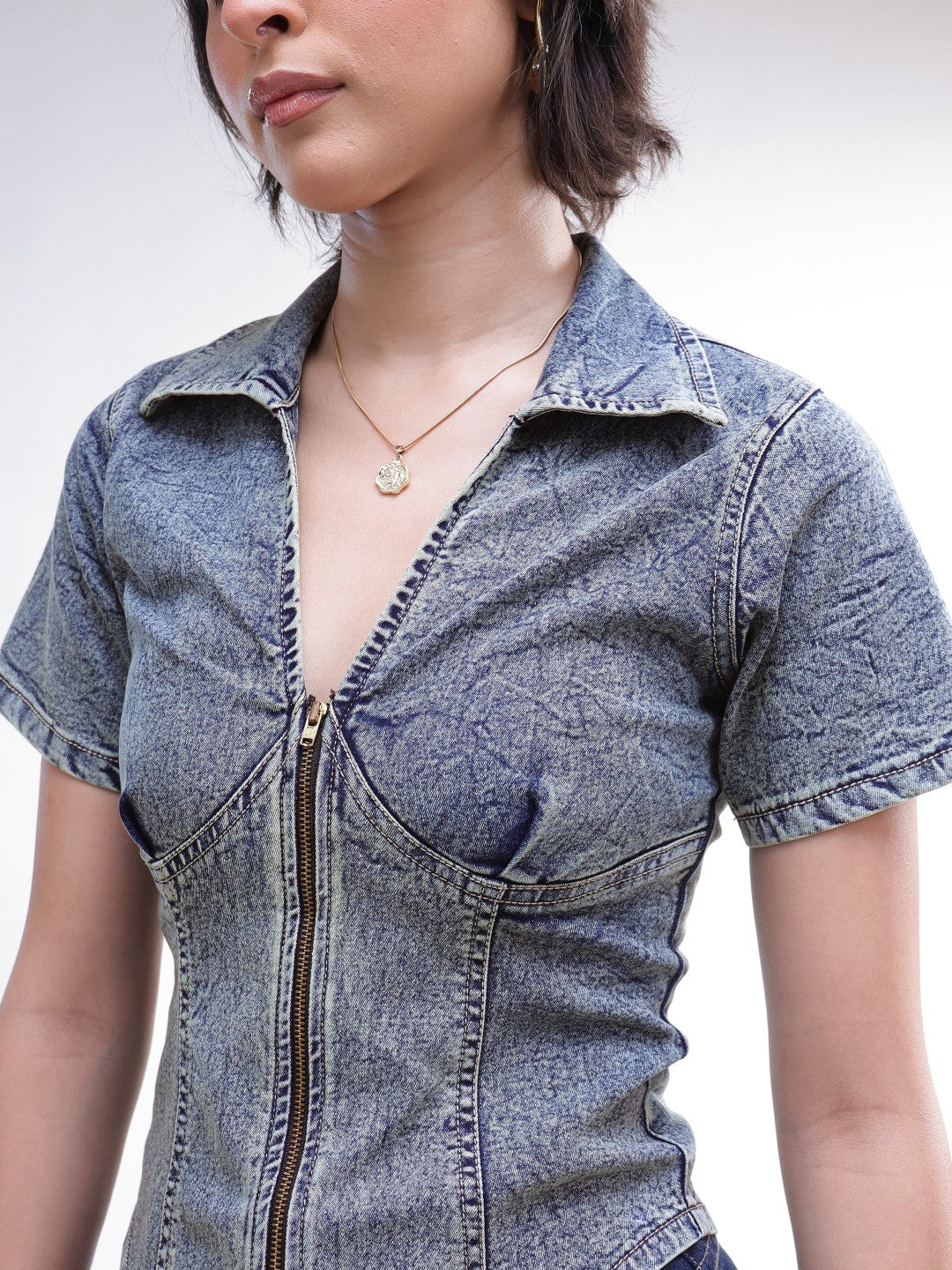 DesiQlo Blue Blast V-Neck Front Zipper Top - Blue