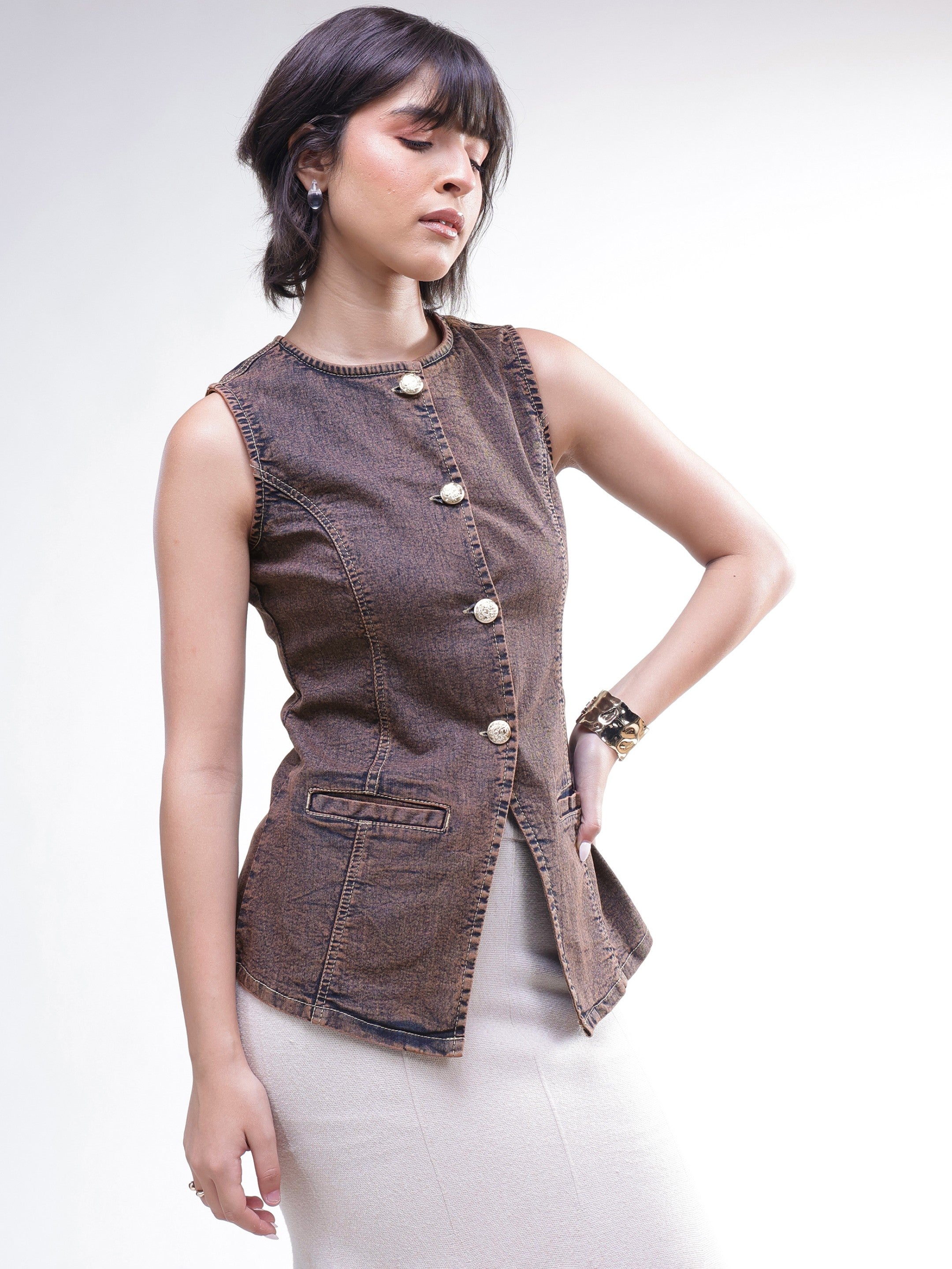 DesiQlo Brown Washed Denim Sleeveless Waistcoat - Brown