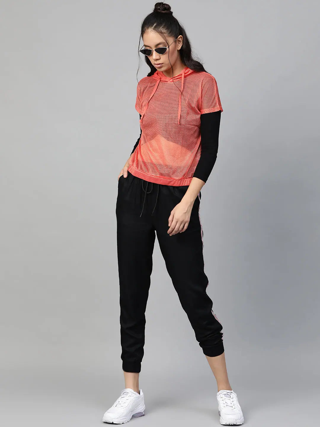 Black Twisted Knot Crop Top - Women's Western Clothing