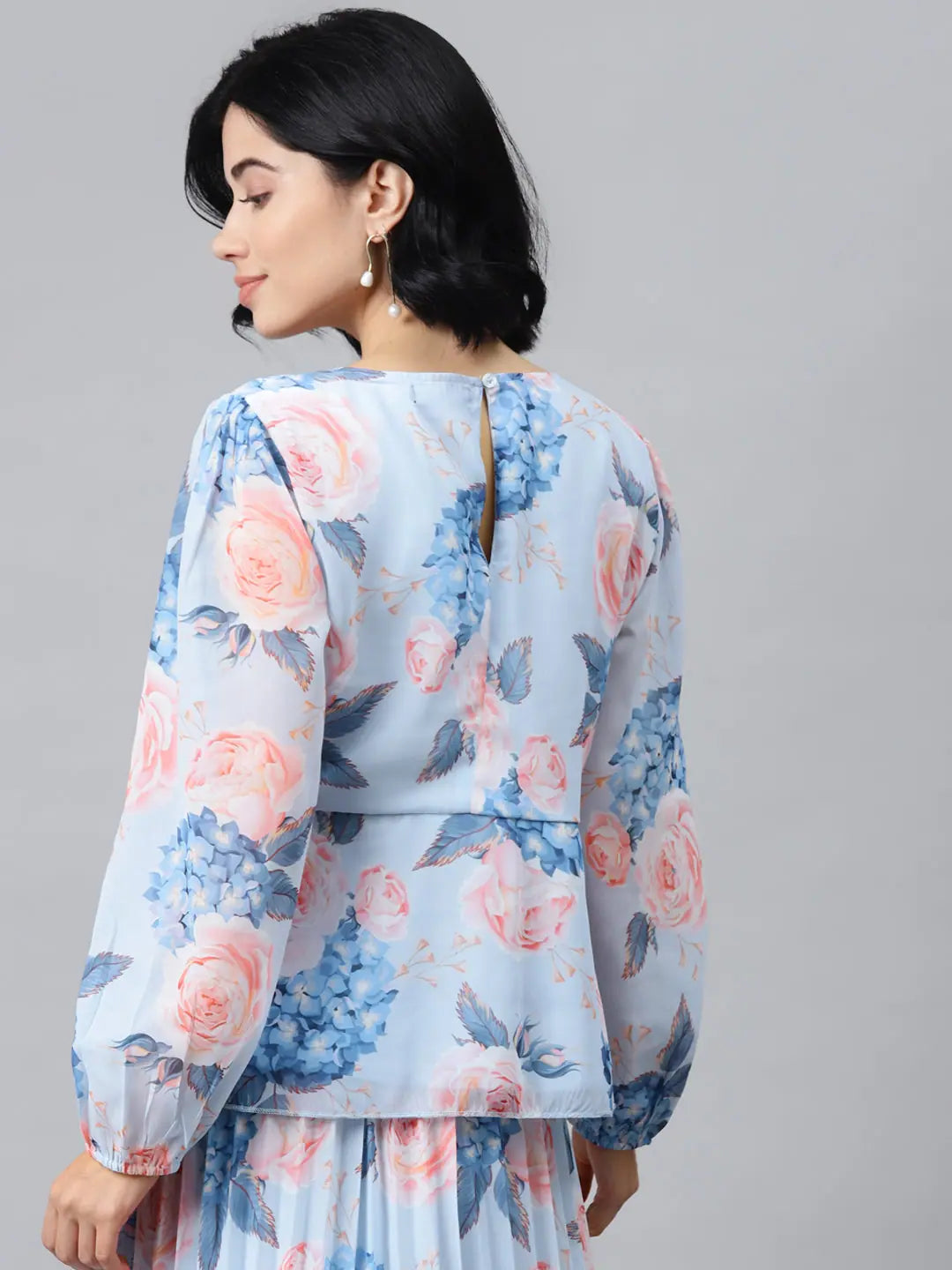 Light Blue Floral Top - Women's Comfort Fit Fashion