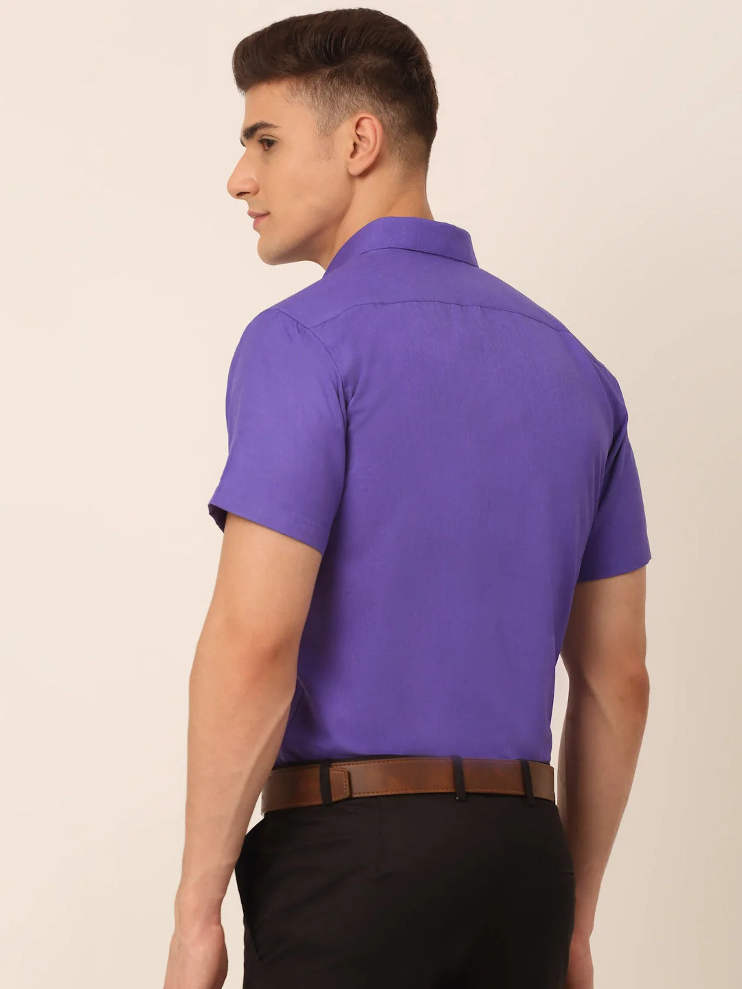 Stylish Mens Cotton Solid Half Styled Sleeve Formal Shirt