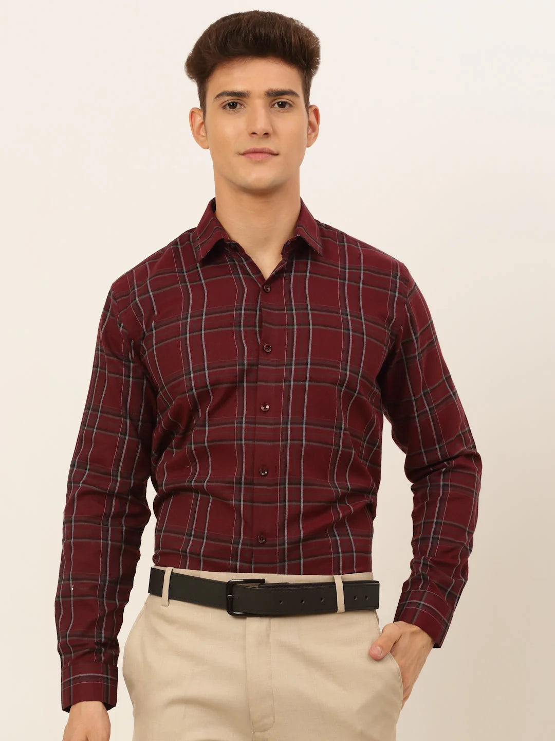 Indian Needle: Assorted Cotton Checked Formal Mens Shirts