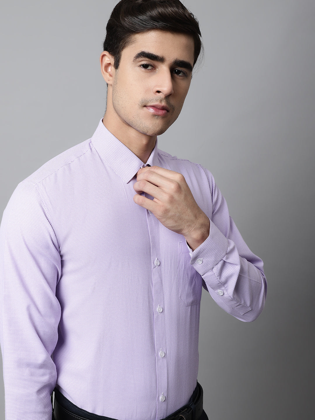 DesiQlo Men Checked Formal Shirt - Purple