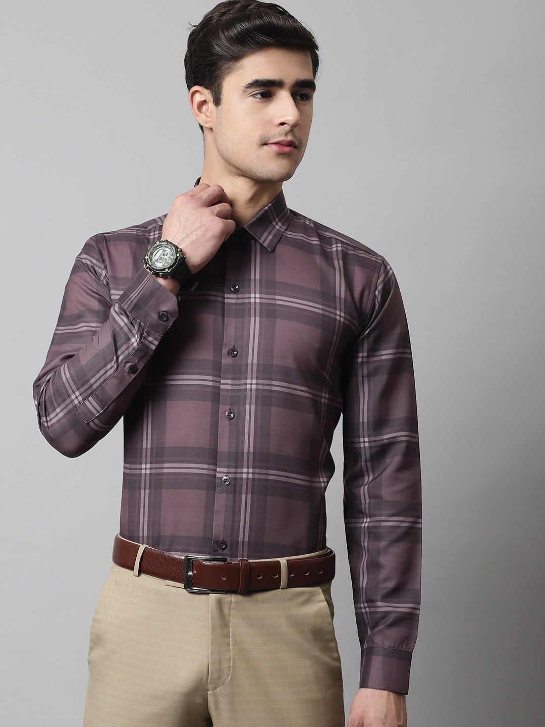 DesiQlo Men Checked Formal Shirt - Brown