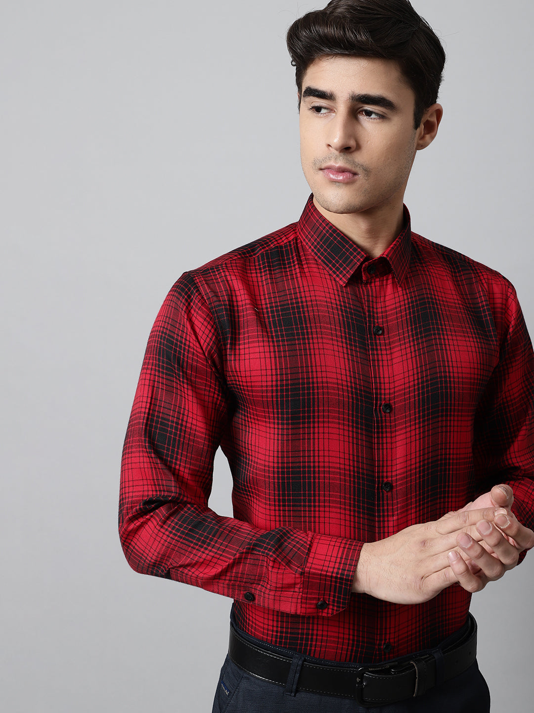DesiQlo Men Checked Formal Shirt - Red