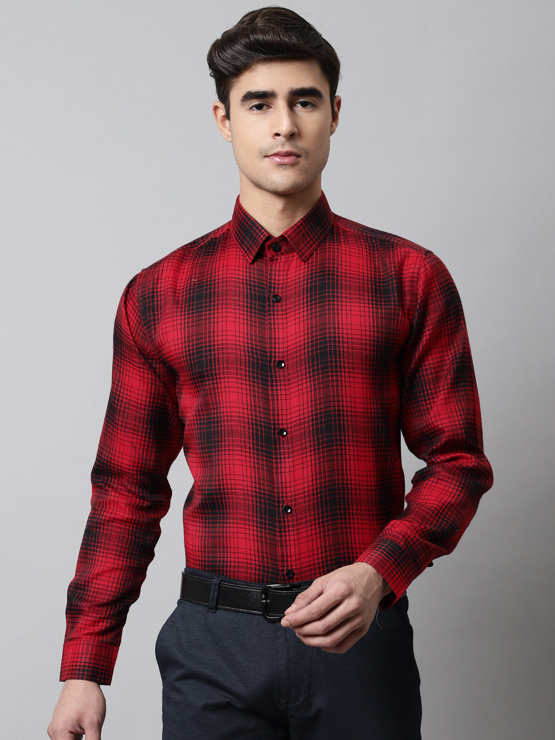 DesiQlo Men Checked Formal Shirt - Red
