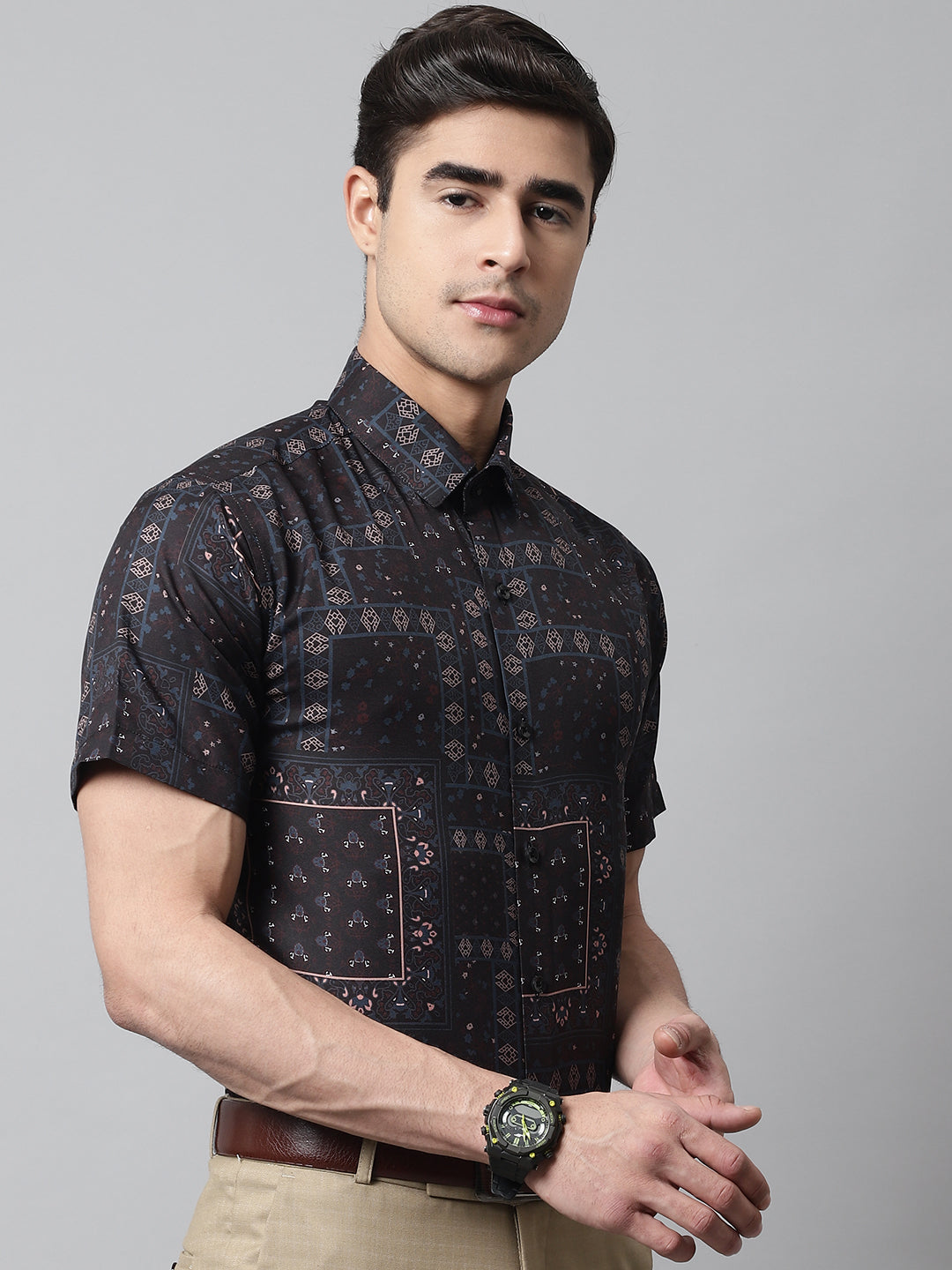 DesiQlo Men Printed Formal Shirt - Black