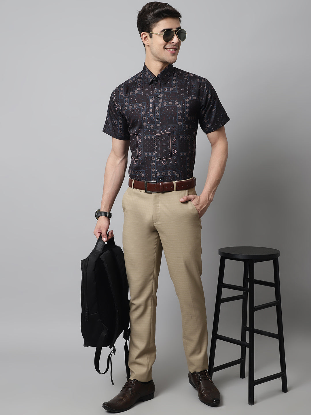 DesiQlo Men Printed Formal Shirt - Black