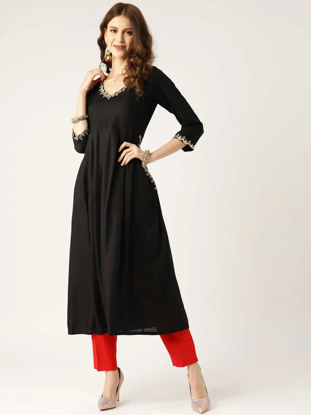 Black Zari Embroidery Pocket Kurta