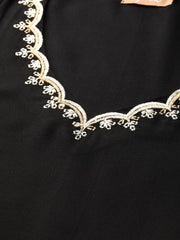 Black Zari Embroidery Pocket Kurta