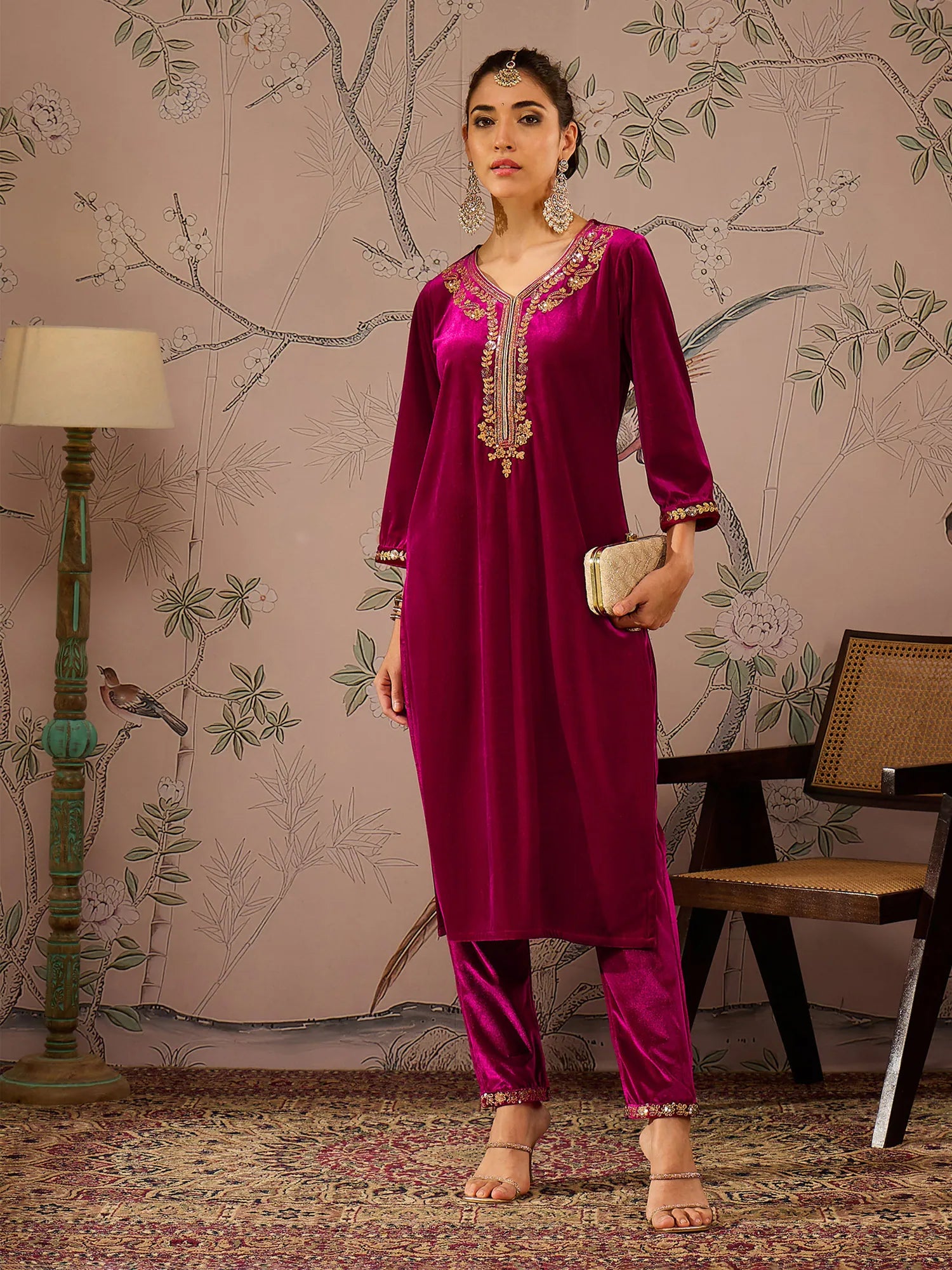 Fuchsia Velvet Embroidered Women's Kurta Set | Designer Kurta