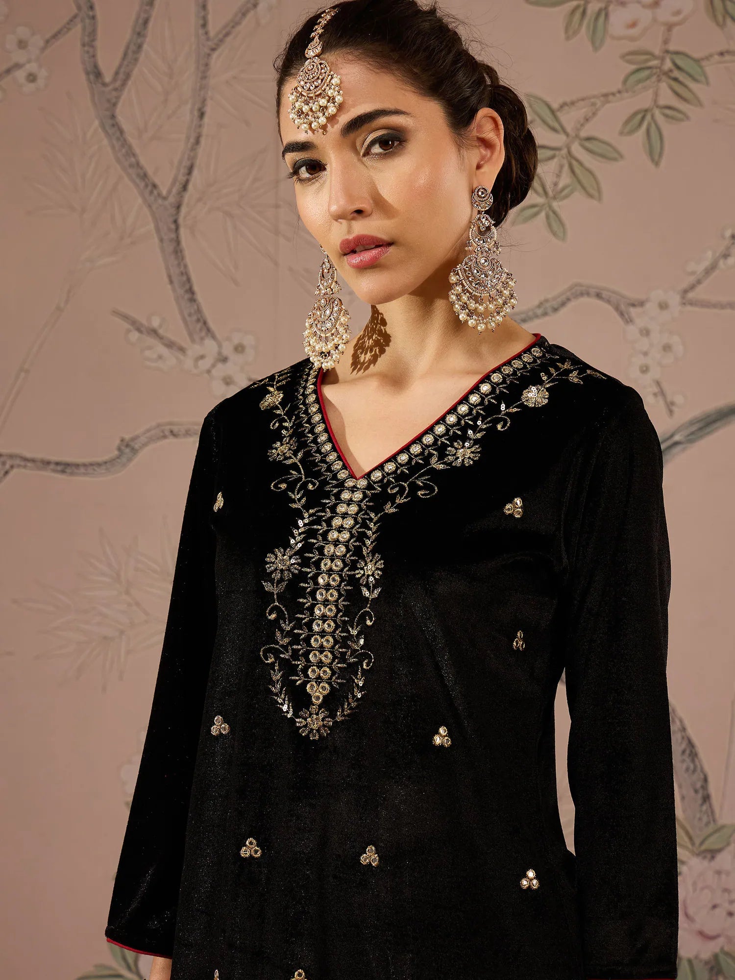 Black V Neck Embroidered Kurta Set | Designer Kurta Sets