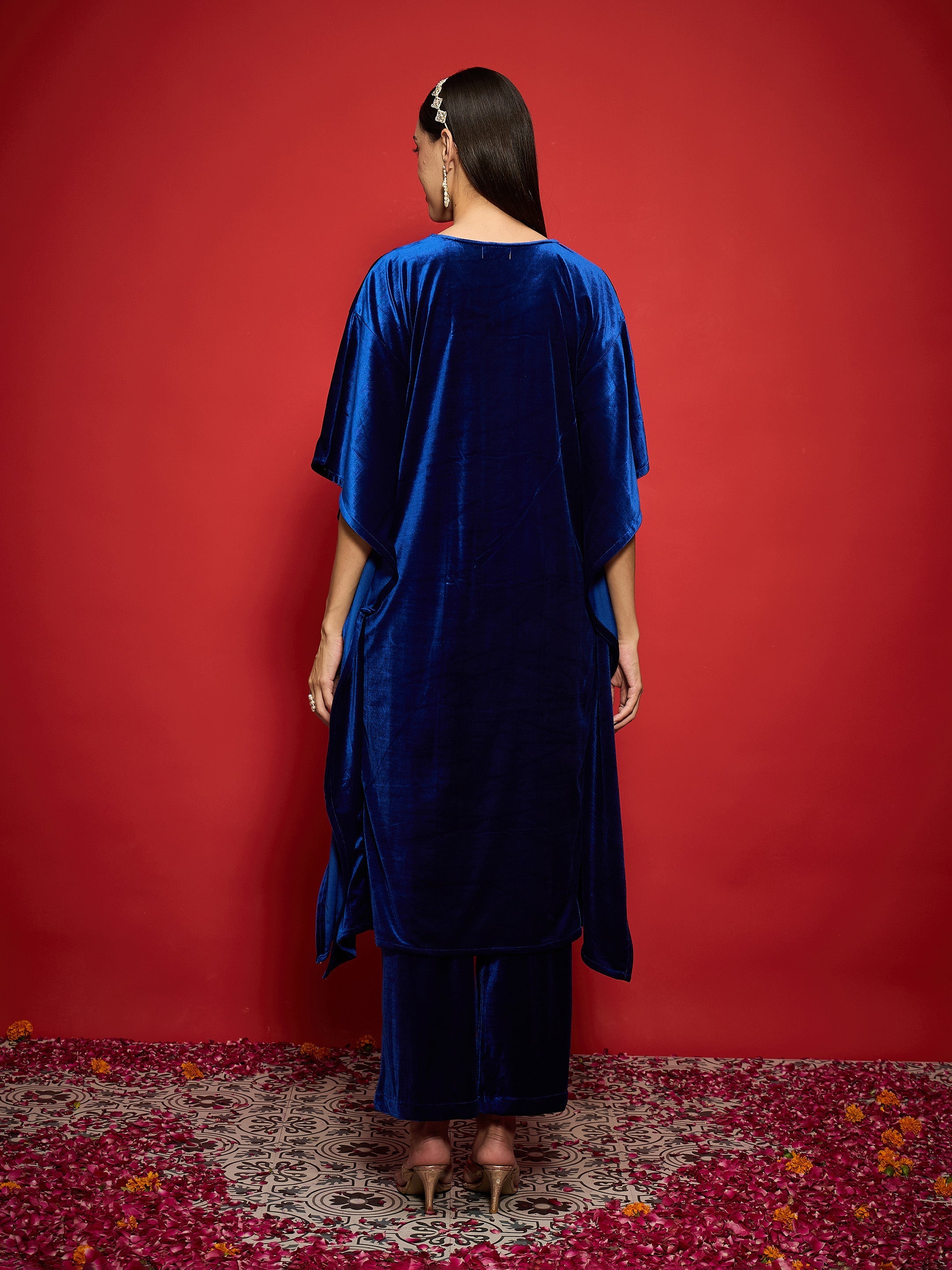 Women Royal Blue Velvet Front Embroidered Kaftan Kurta-SHKUR00490