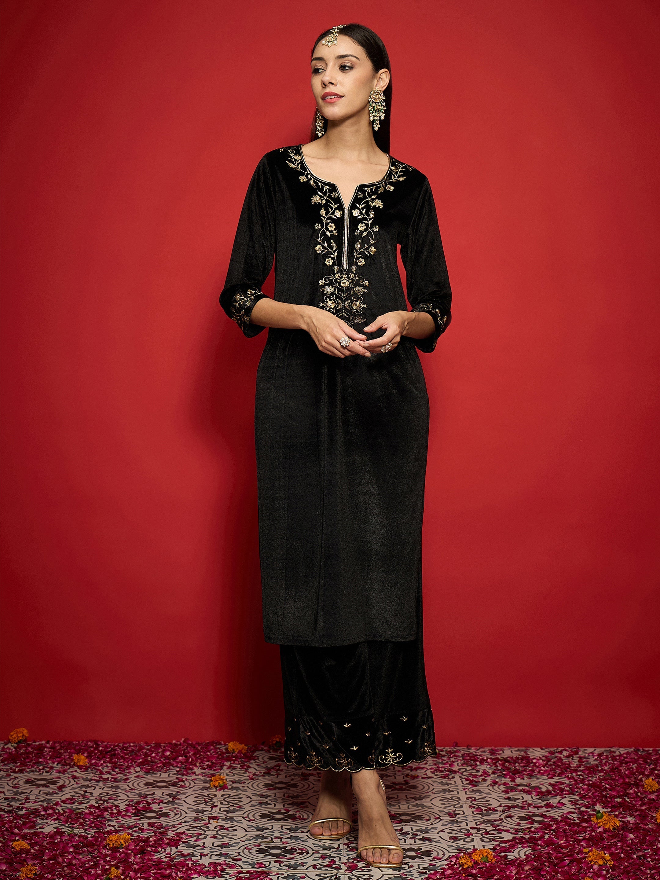 Women Black Velvet Zari Embroidered Round Neck Straight Kurta-SHKUR00505