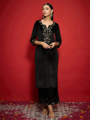 Women Black Velvet Zari Embroidered Round Neck Straight Kurta-SHKUR00505