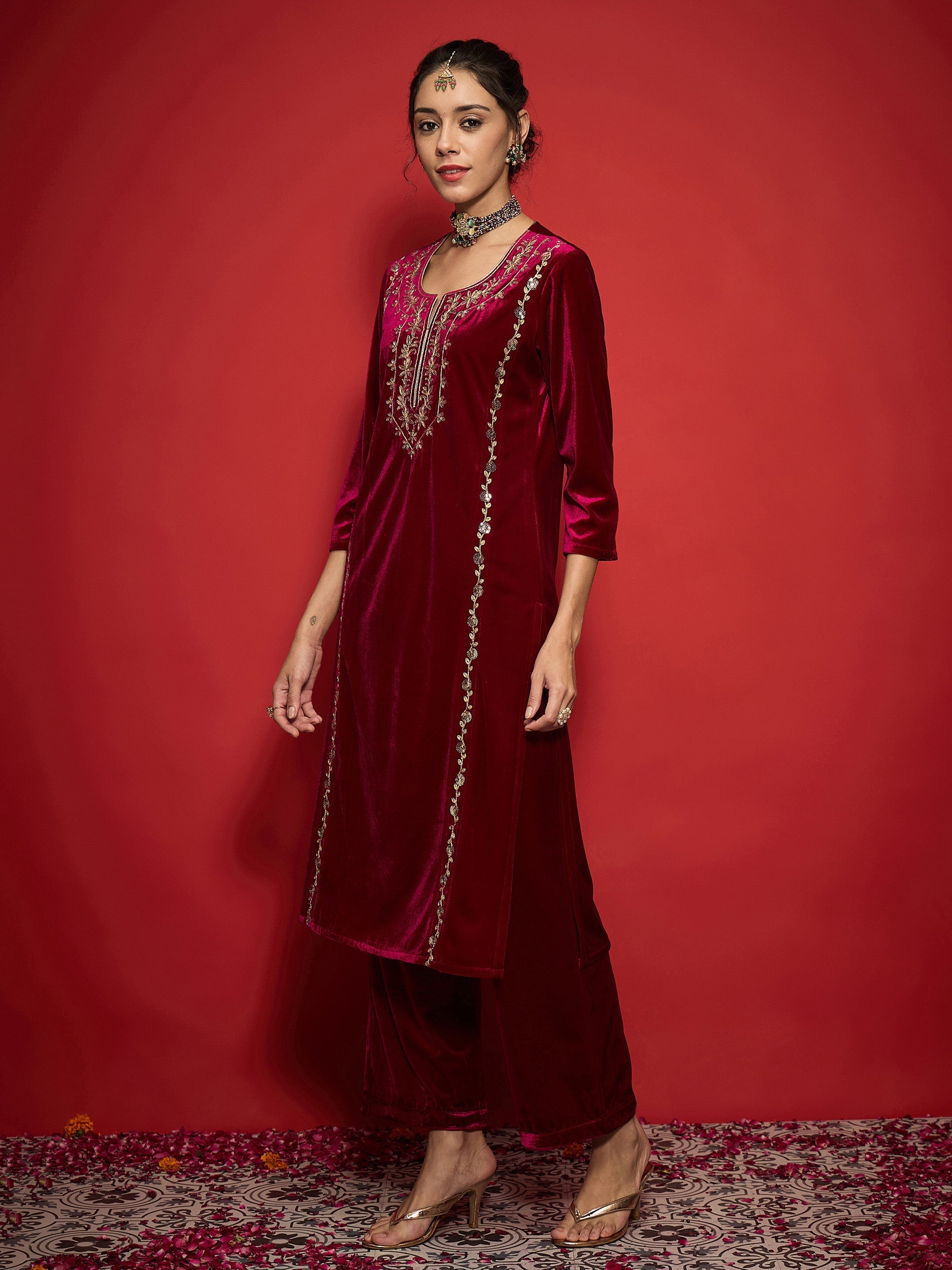 Women Fuchsia Velvet Embroidered Round Neck Kurta With Straight Pants-SHKUR35003_SHPAN50988