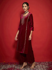 Women Fuchsia Velvet Embroidered Round Neck Kurta With Straight Pants-SHKUR35003_SHPAN50988