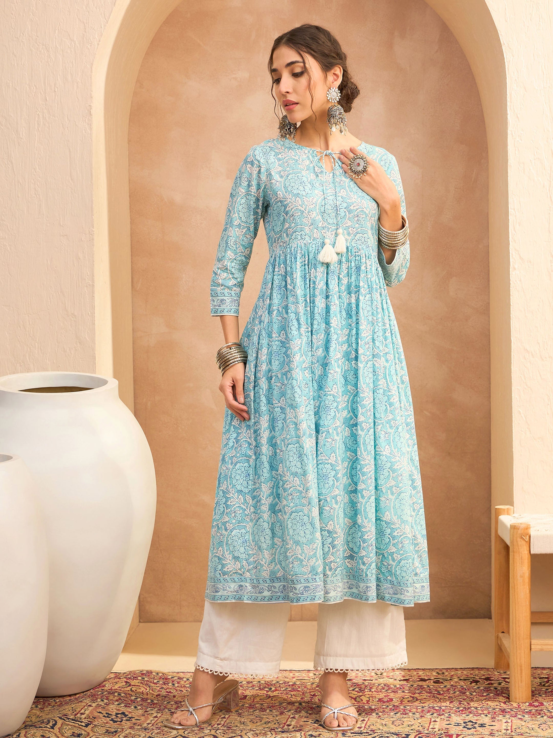 Women Blue Floral Front Dori Gathered Kurta-SHKUR35010
