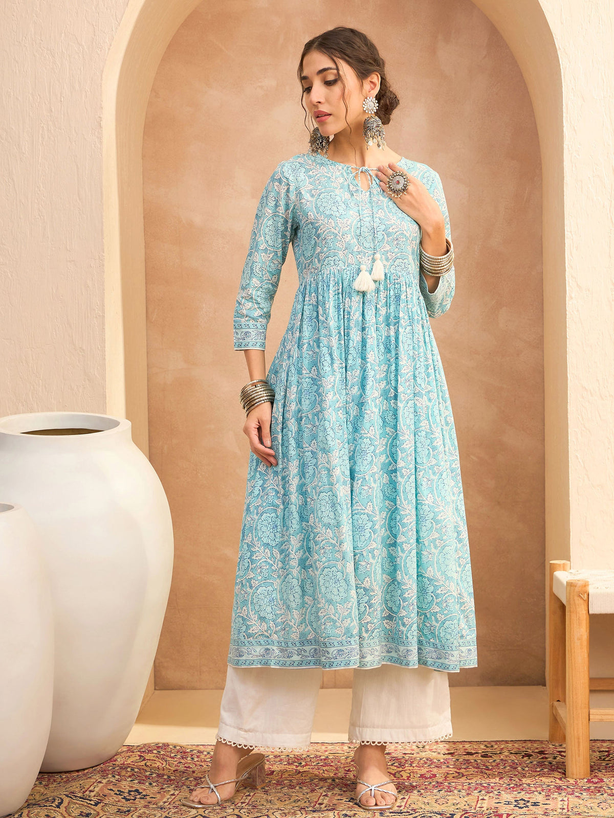 Women Blue Floral Front Dori Gathered Kurta-SHKUR35010