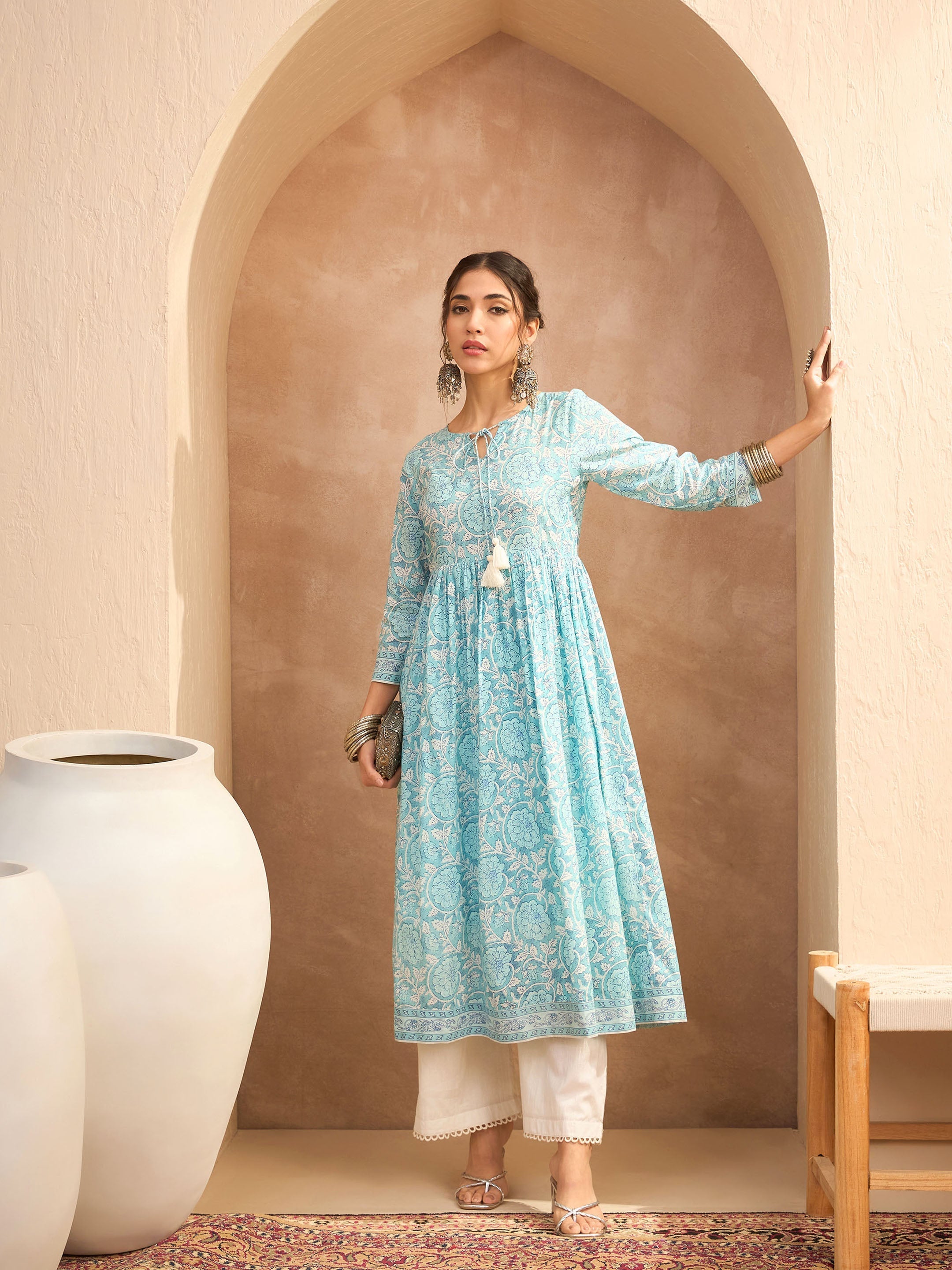 Women Blue Floral Front Dori Gathered Kurta-SHKUR35010