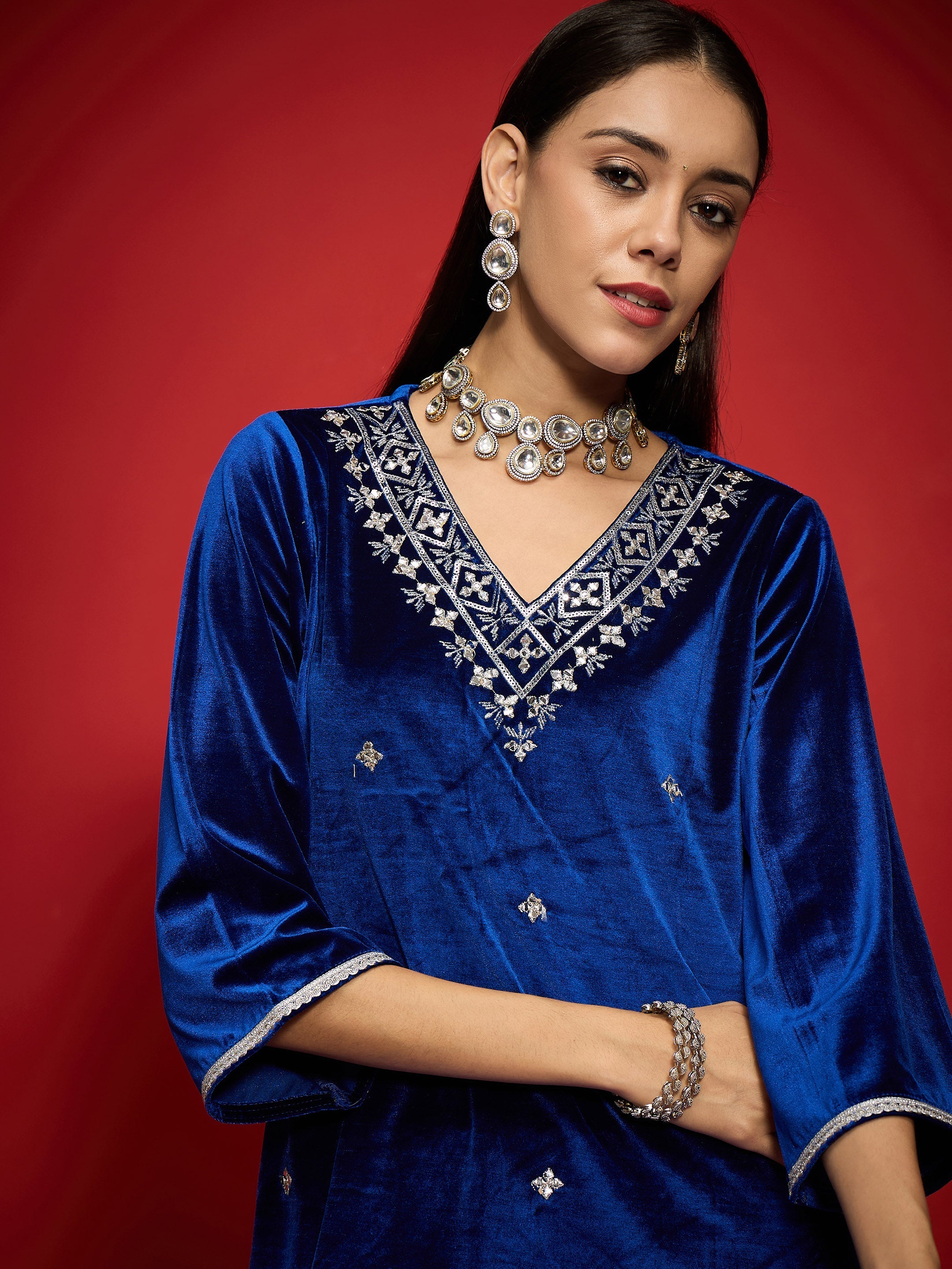 Women Royal Blue Velvet Emb V-Neck Short Kurta With Palazzos-SHSET96112