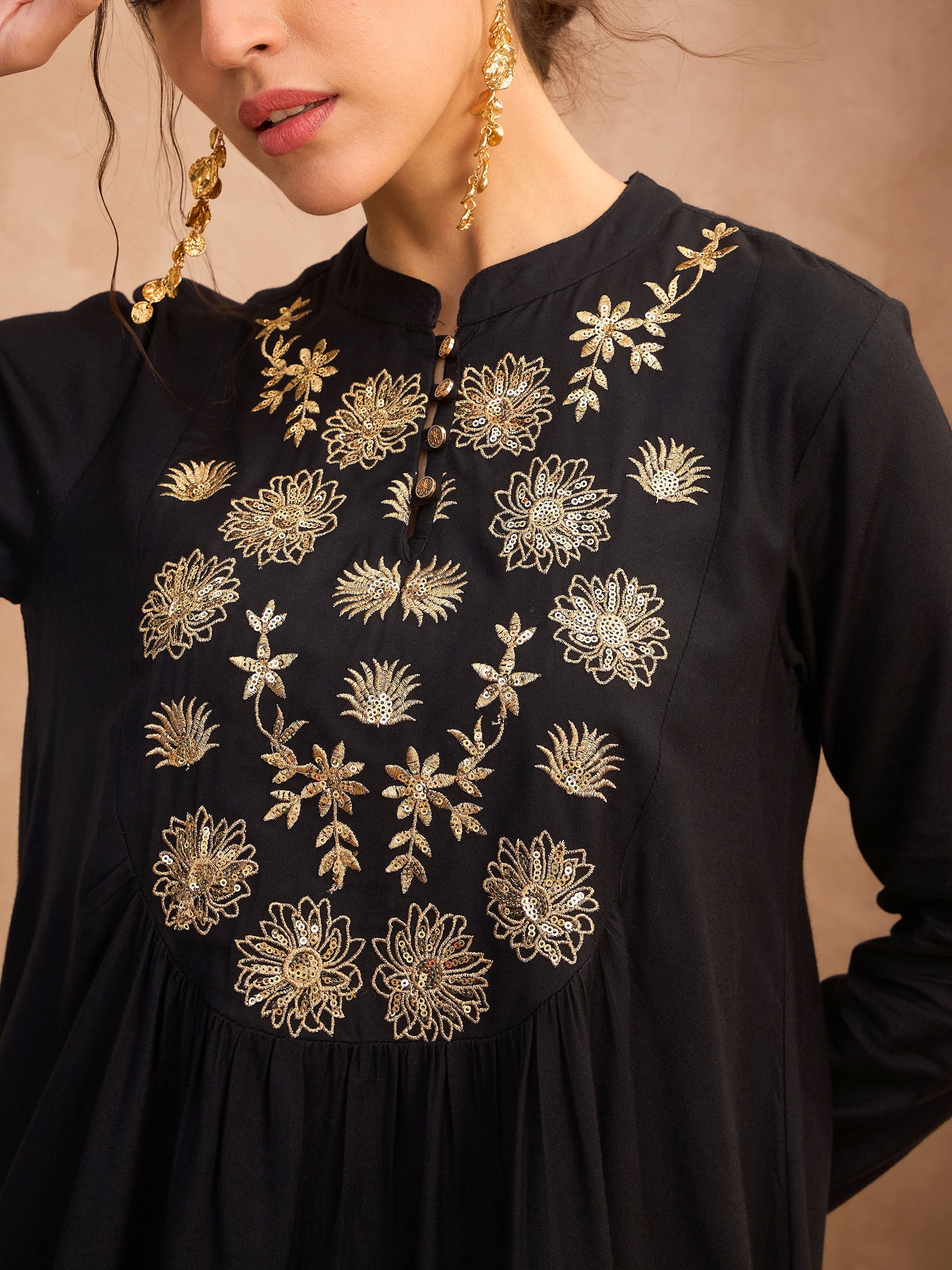 Women Black Embroidered Peplum Top With Dhoti Skirt-SHSET96173