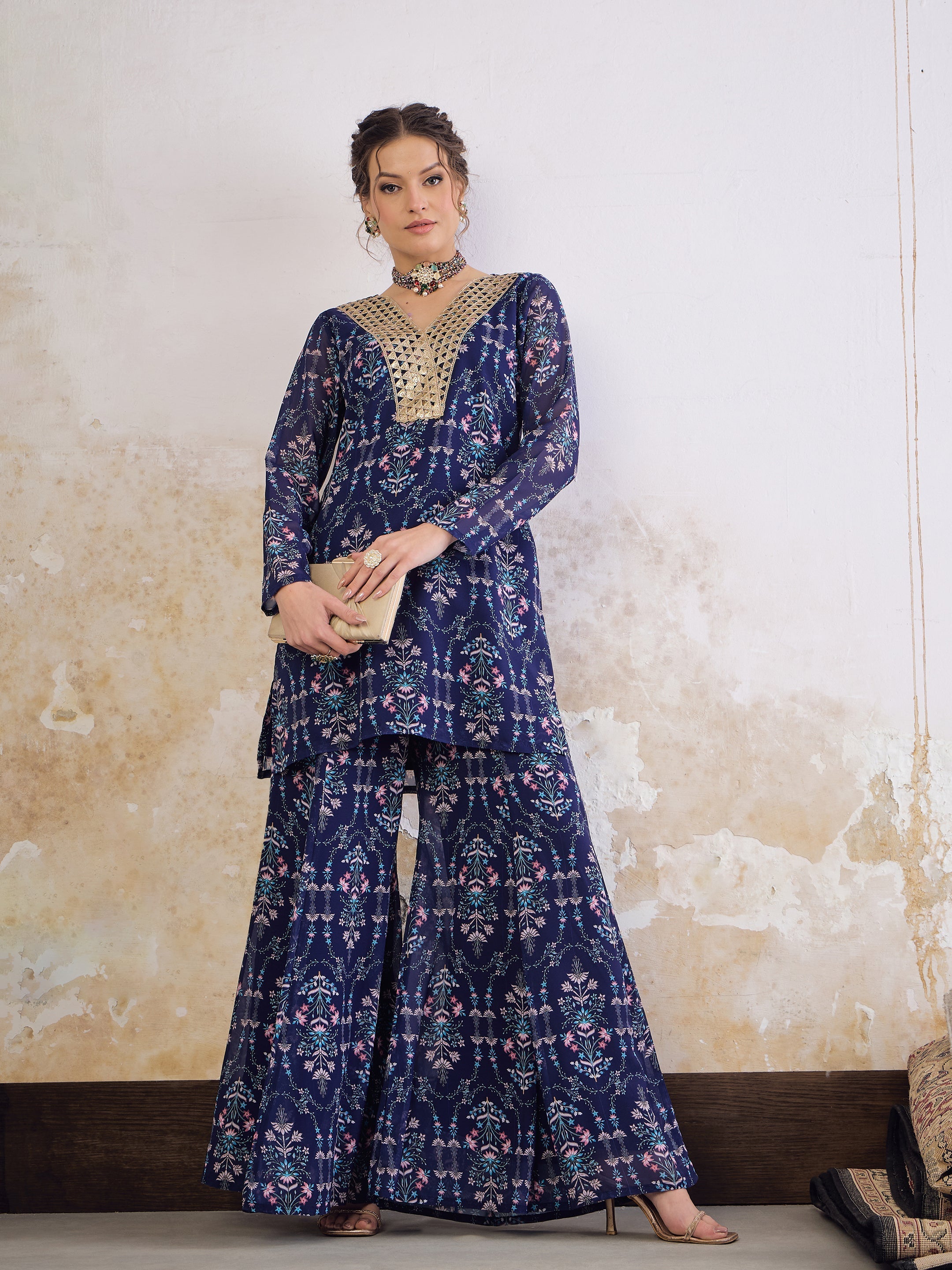 Women Navy Blue Floral Short Kurta With Palazzo Pants-SHSET96265