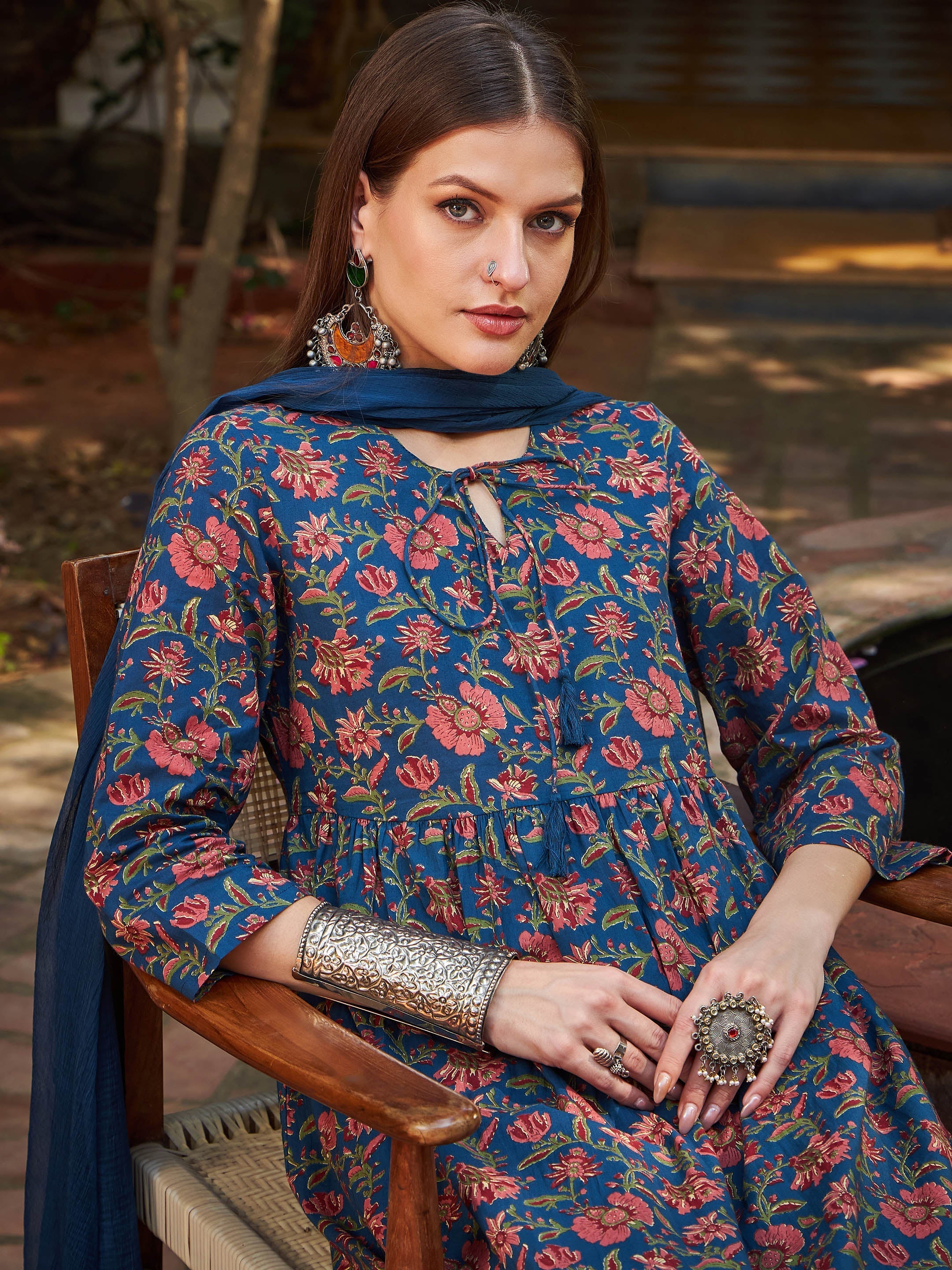 Women Navy Floral Front Dori Gathered Kurta With Pencil Pants & Dupatta-SHSET96295