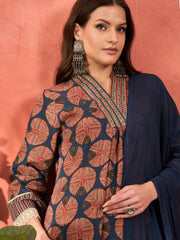 Women Navy Geometric Print Kurta With Pencil Pants & Dupatta-SHSET96313