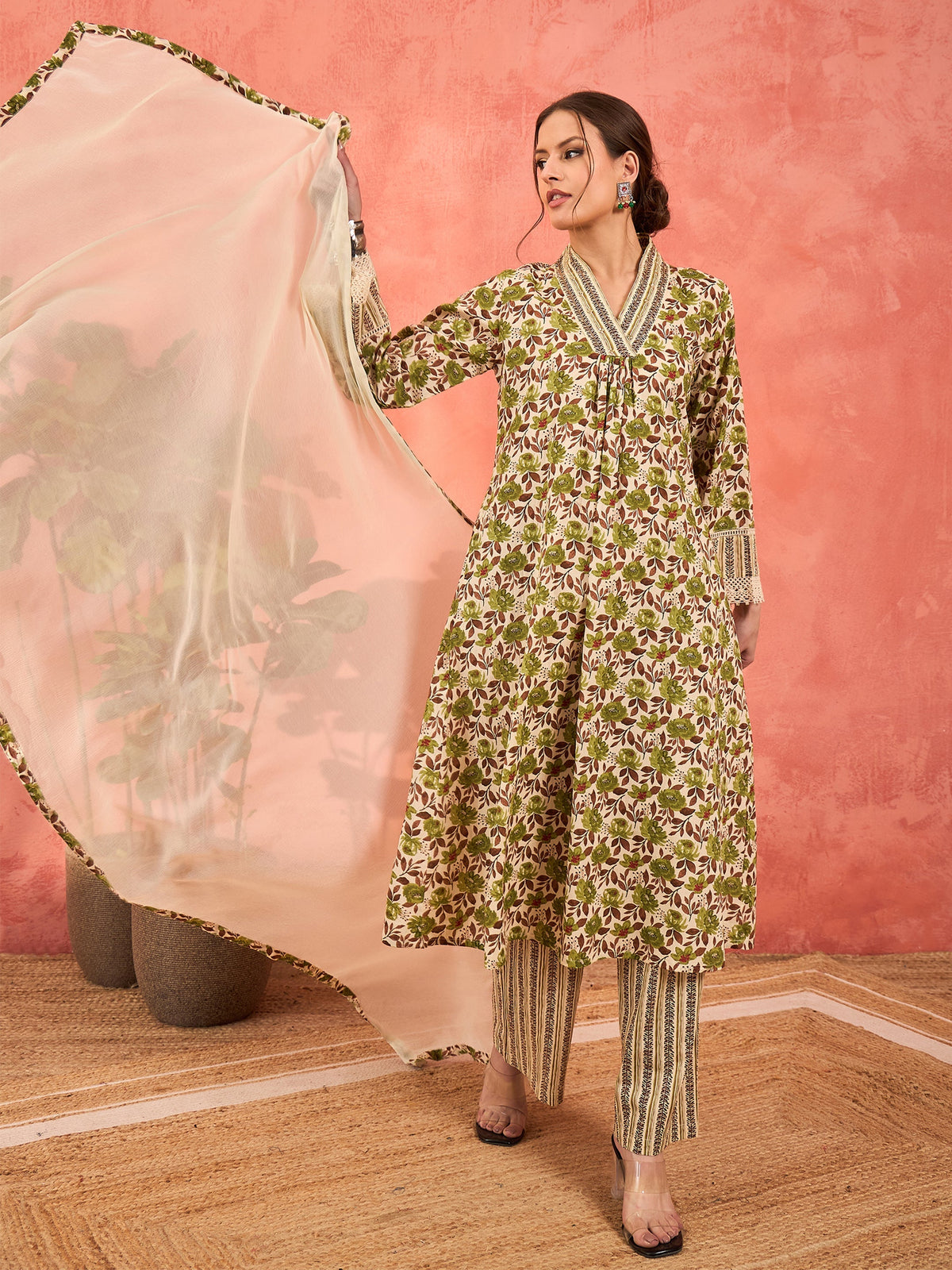 Women Off White & Green Floral Kurta With Pencil Pants & Dupatta-SHSET96314