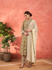 Women Off White & Green Floral Kurta With Pencil Pants & Dupatta-SHSET96314