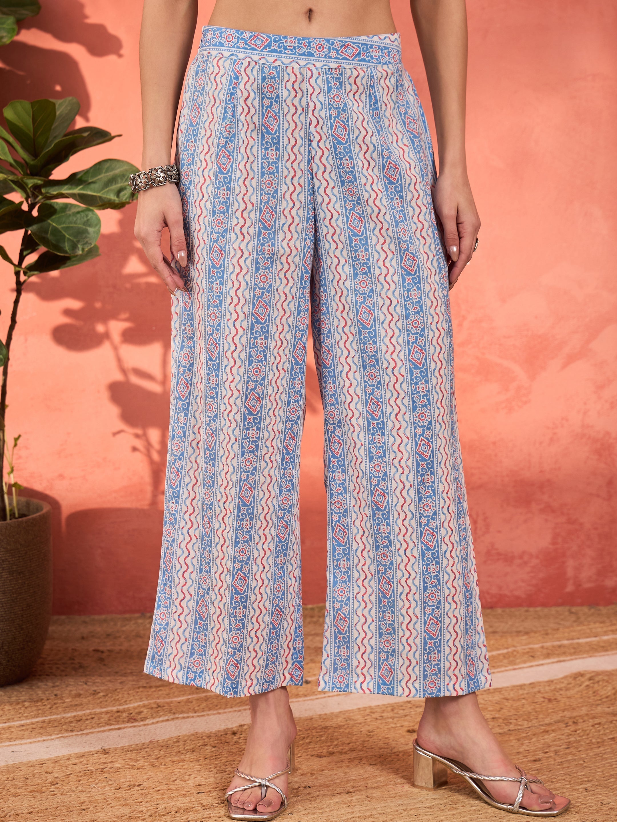 Women Blue Geometric Print V Neck Kurta With Pencil Pants & Dupatta-SHSET96328