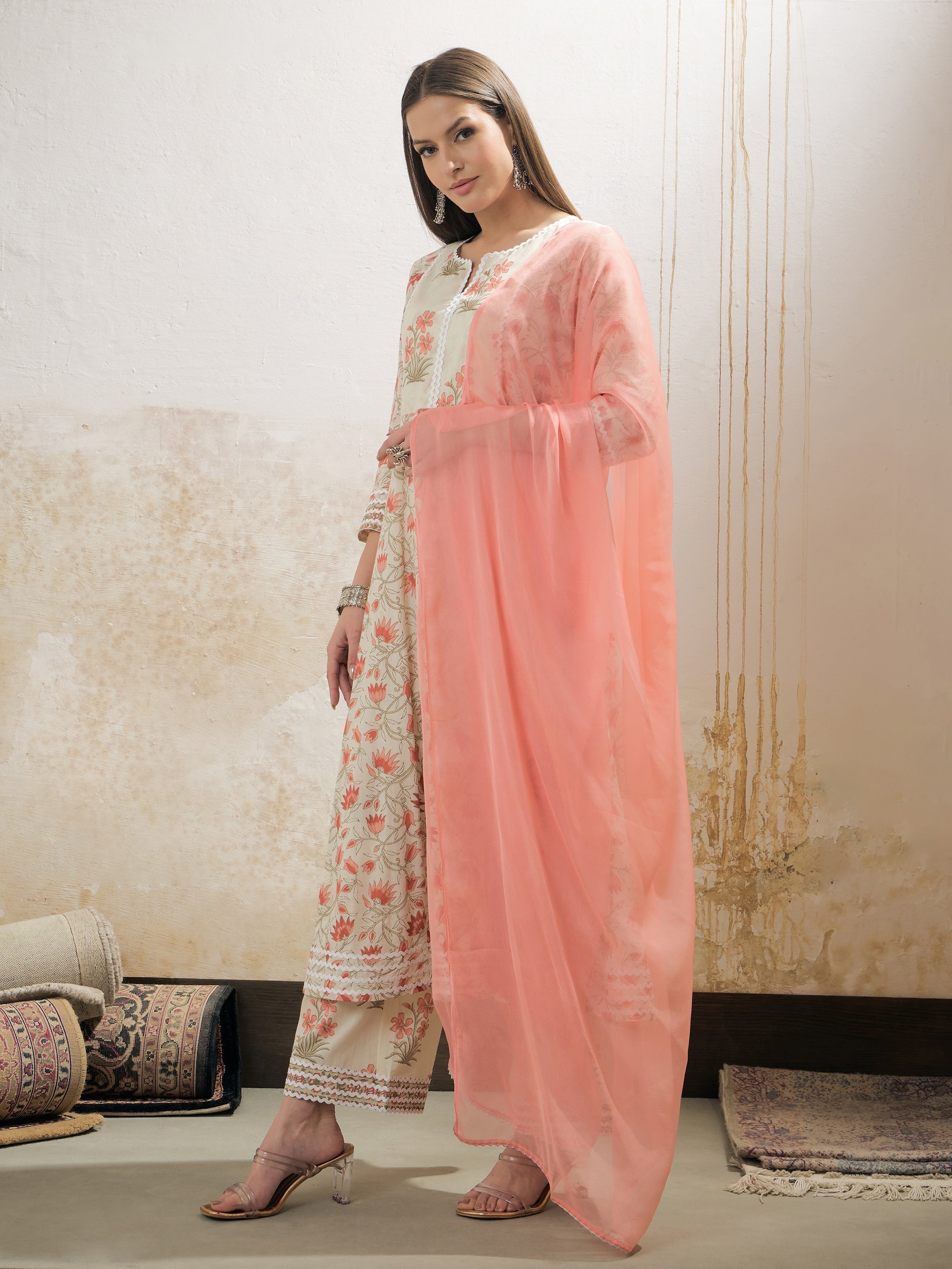 Women Off White & Red Floral Anarkali Kurta With Pencil Pants & Dupatta-SHSET96341