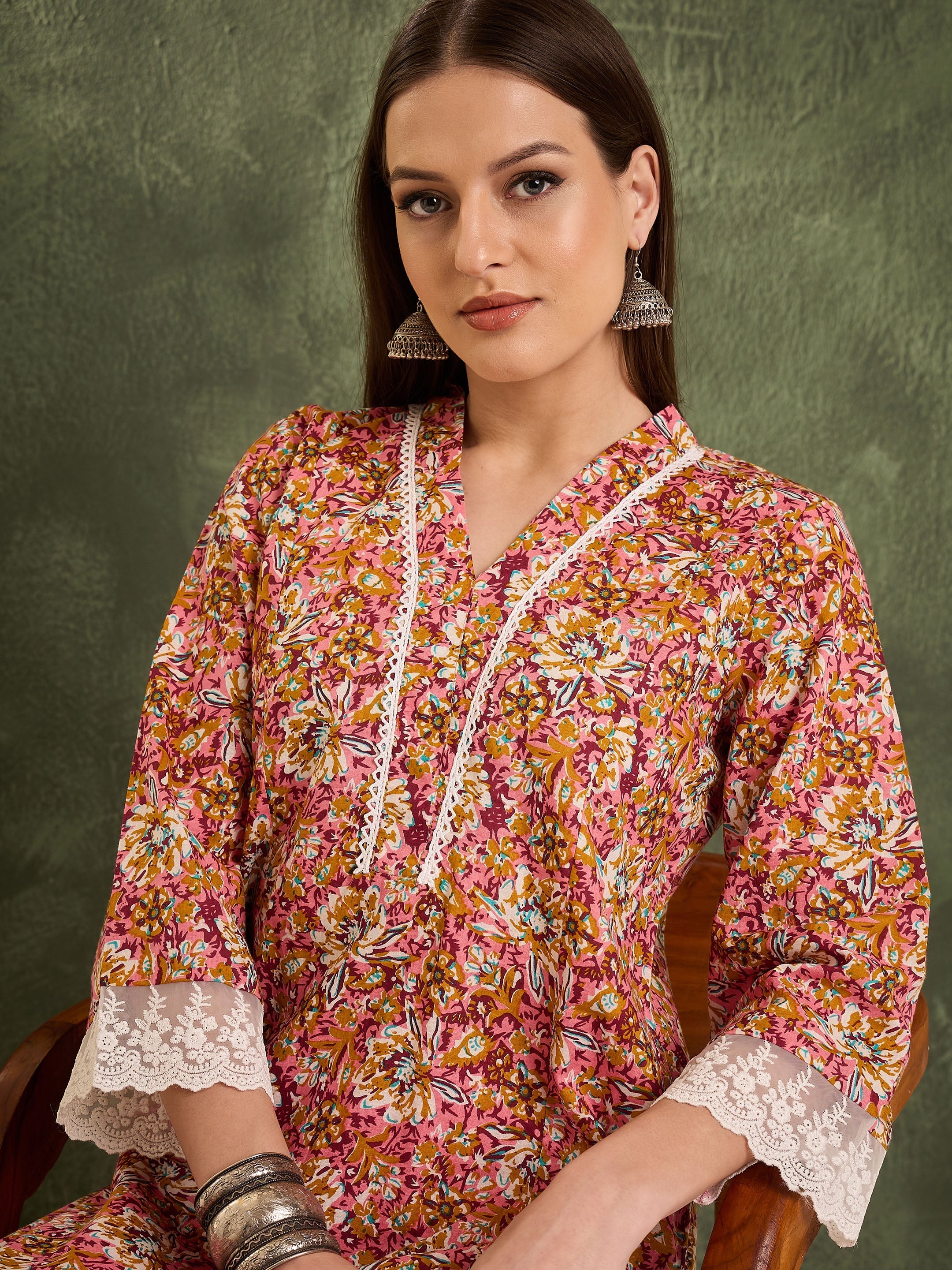 Women Pink Floral V Neck Lace Kurta With Pants-SHSET96447