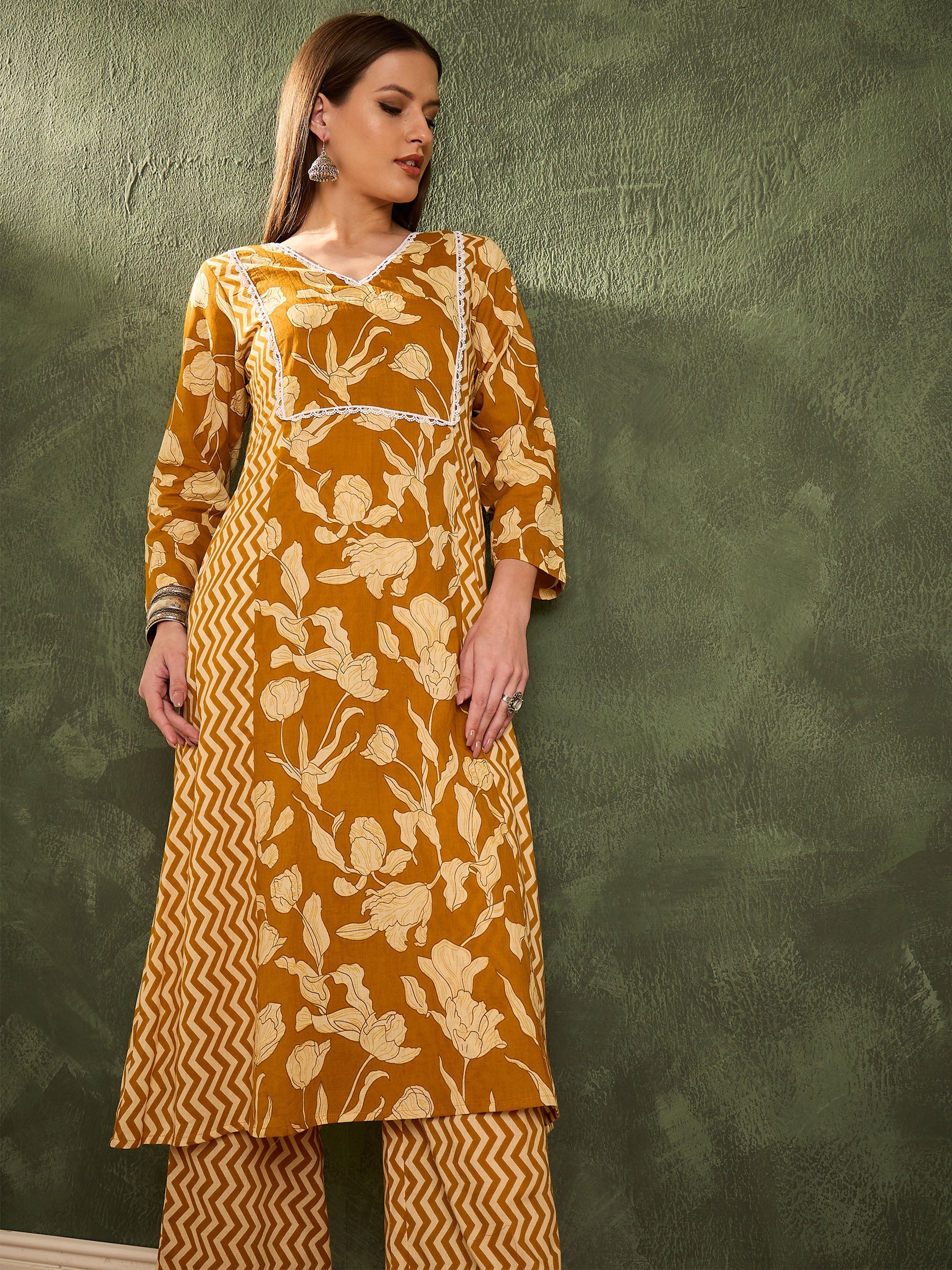 Women Mustard Floral Front Yoke Kurta With Pants-SHSET96453