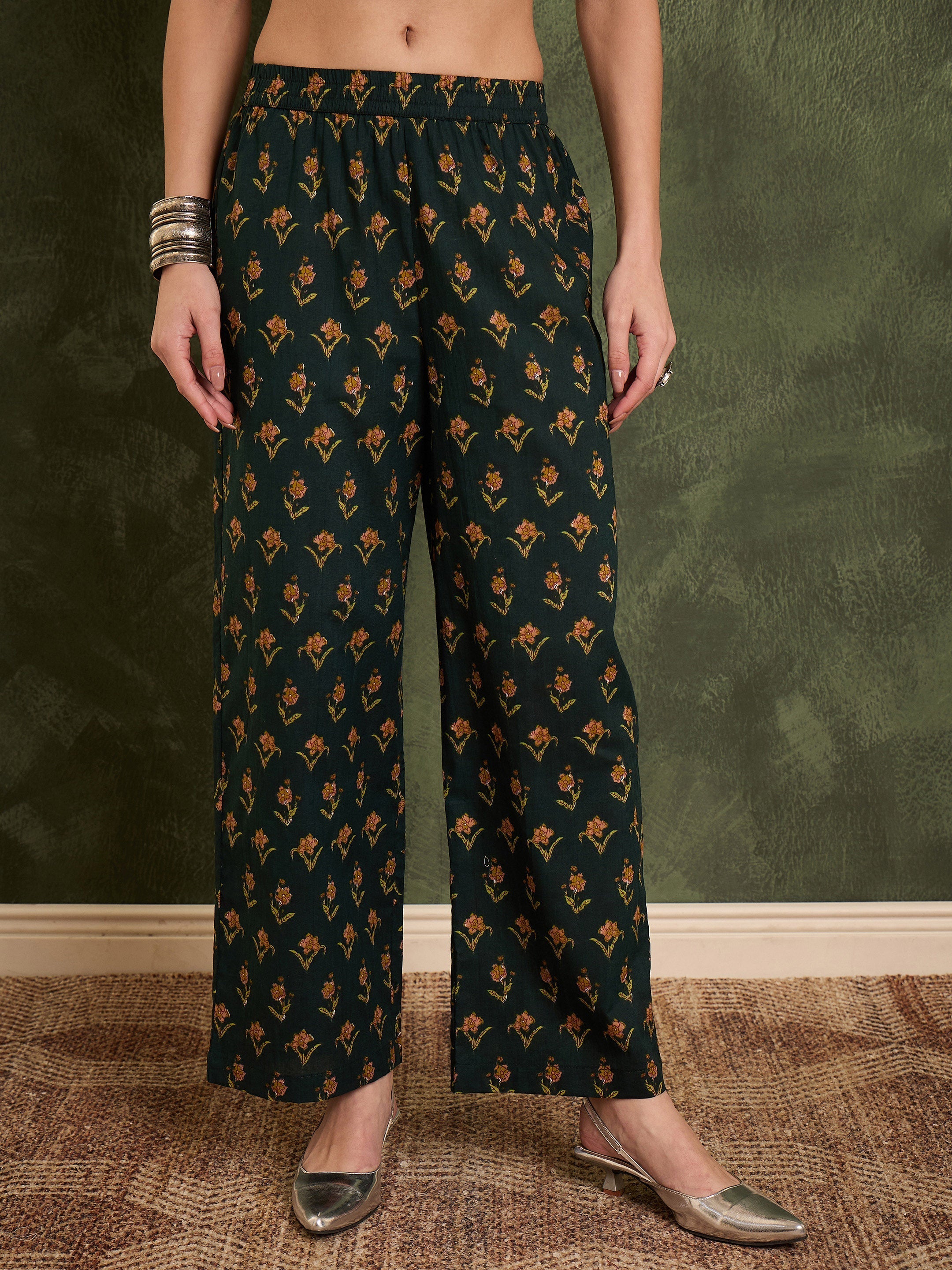 Women Dark Green Floral Front Yoke Kurta Set with Dupatta-SHSET96455