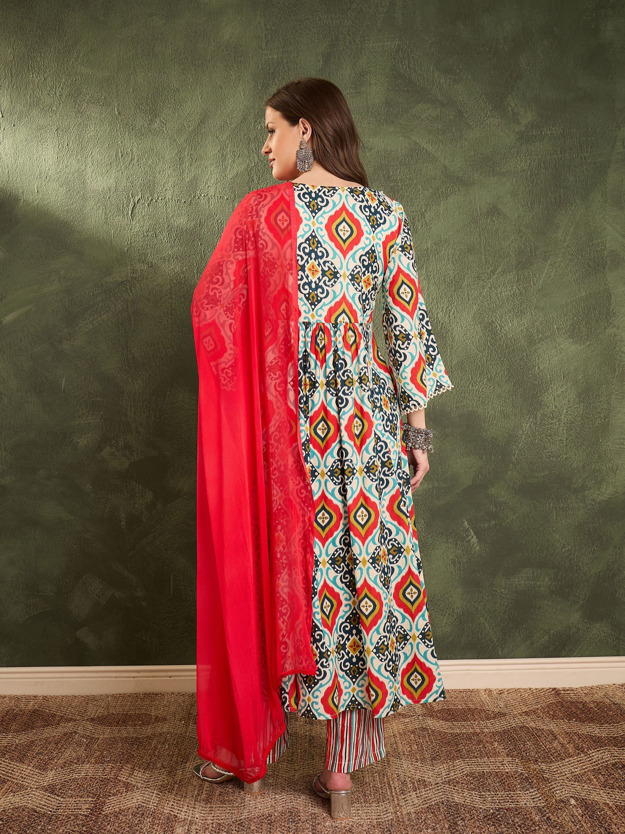 Women Blue & Red Ikat Print Gathered Kurta Set with Dupatta-SHSET96465