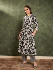 Women Black Floral Button Pocket Kurta with Pants-SHSET96471