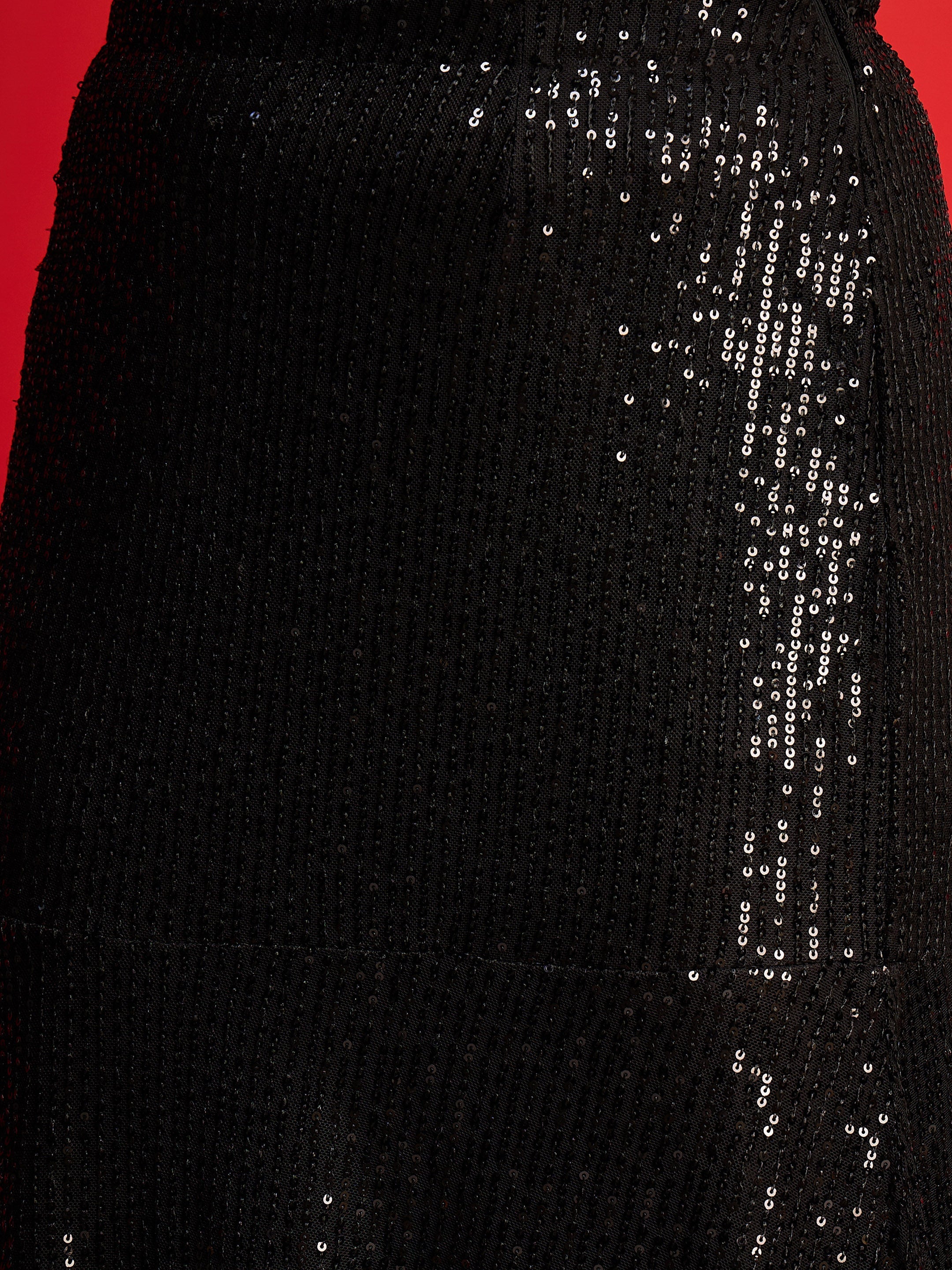 Women Black Sequence Crop Top With Fish Cut Skirt-SHSET96571