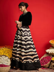 Women Black Velvet Peter Pan Crop Top With Anarkali Skirt-SHSET96589