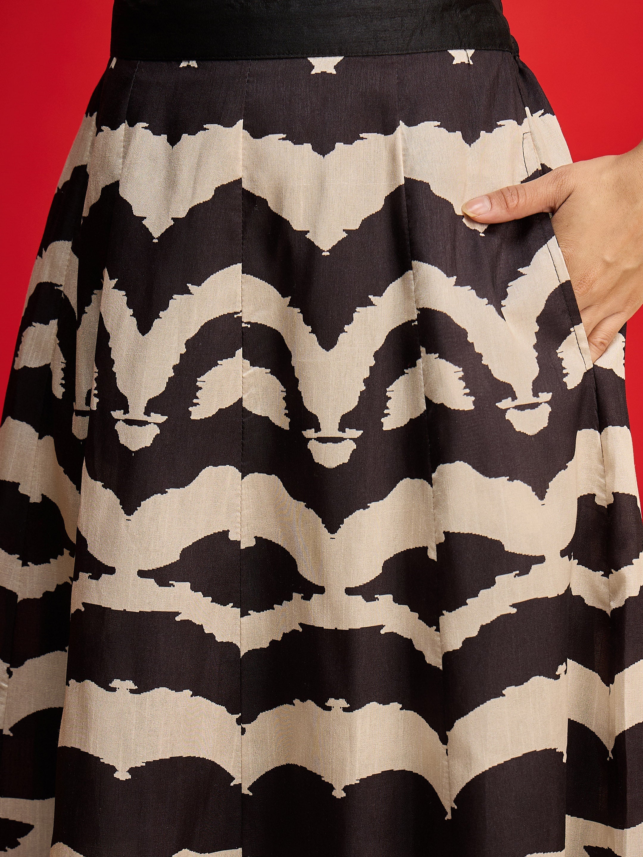 Women Black Velvet Peter Pan Crop Top With Anarkali Skirt-SHSET96589