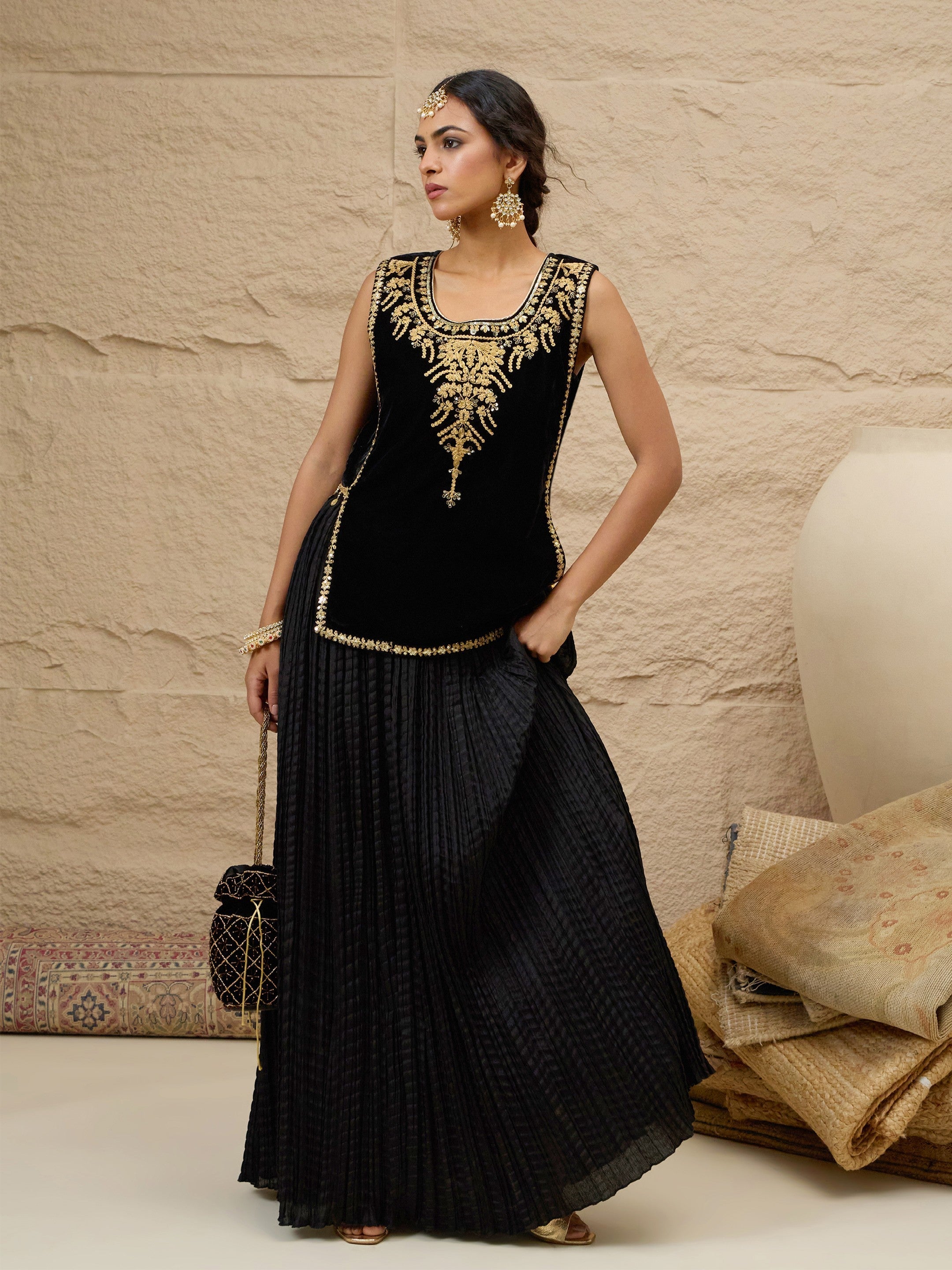 DesiQlo Black Velvet Sleeveless Top With Pleated Skirt - Black