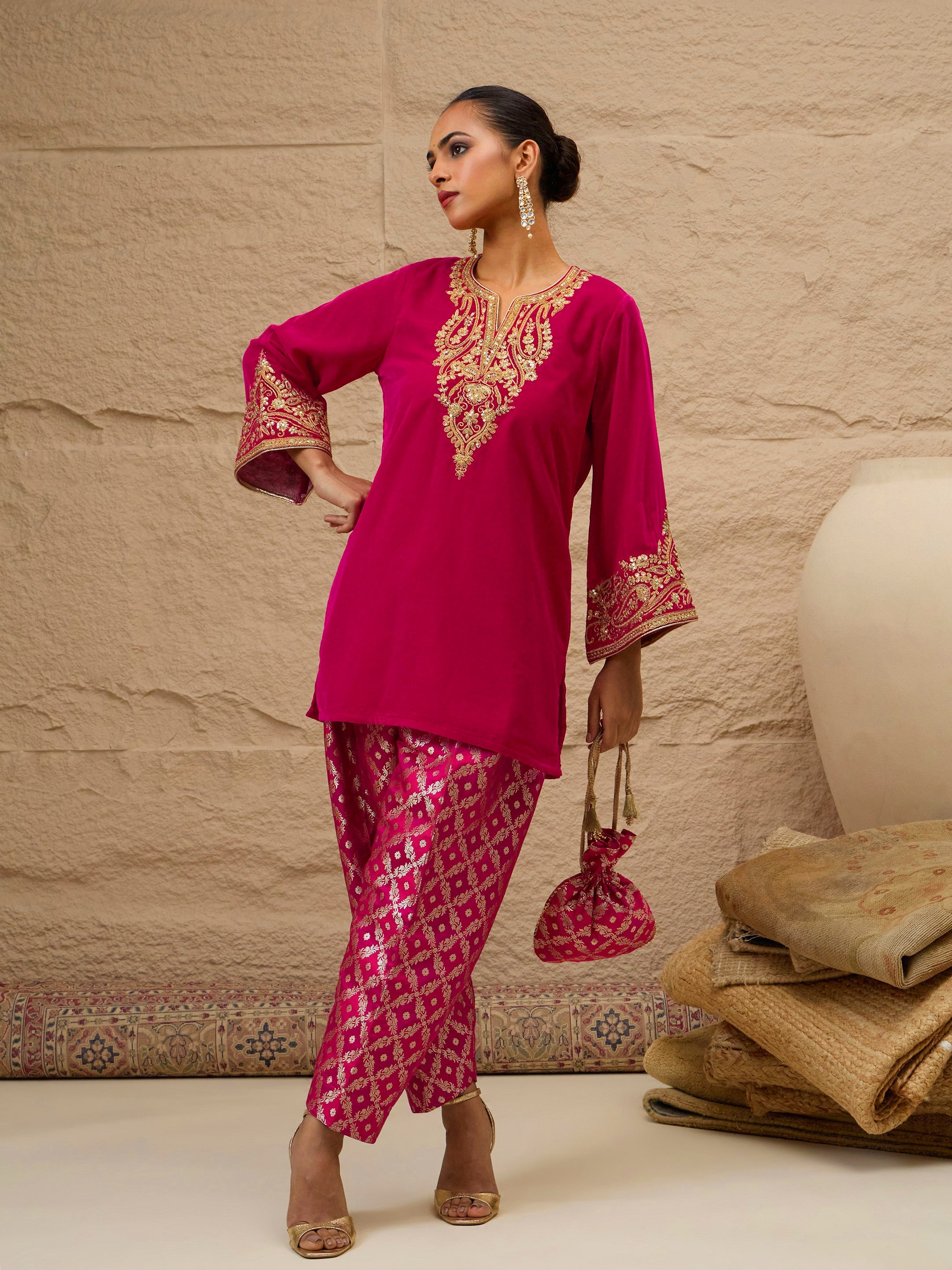 DesiQlo Fuchsia Velvet Embroidered Short Kurta With Farshi Salwar