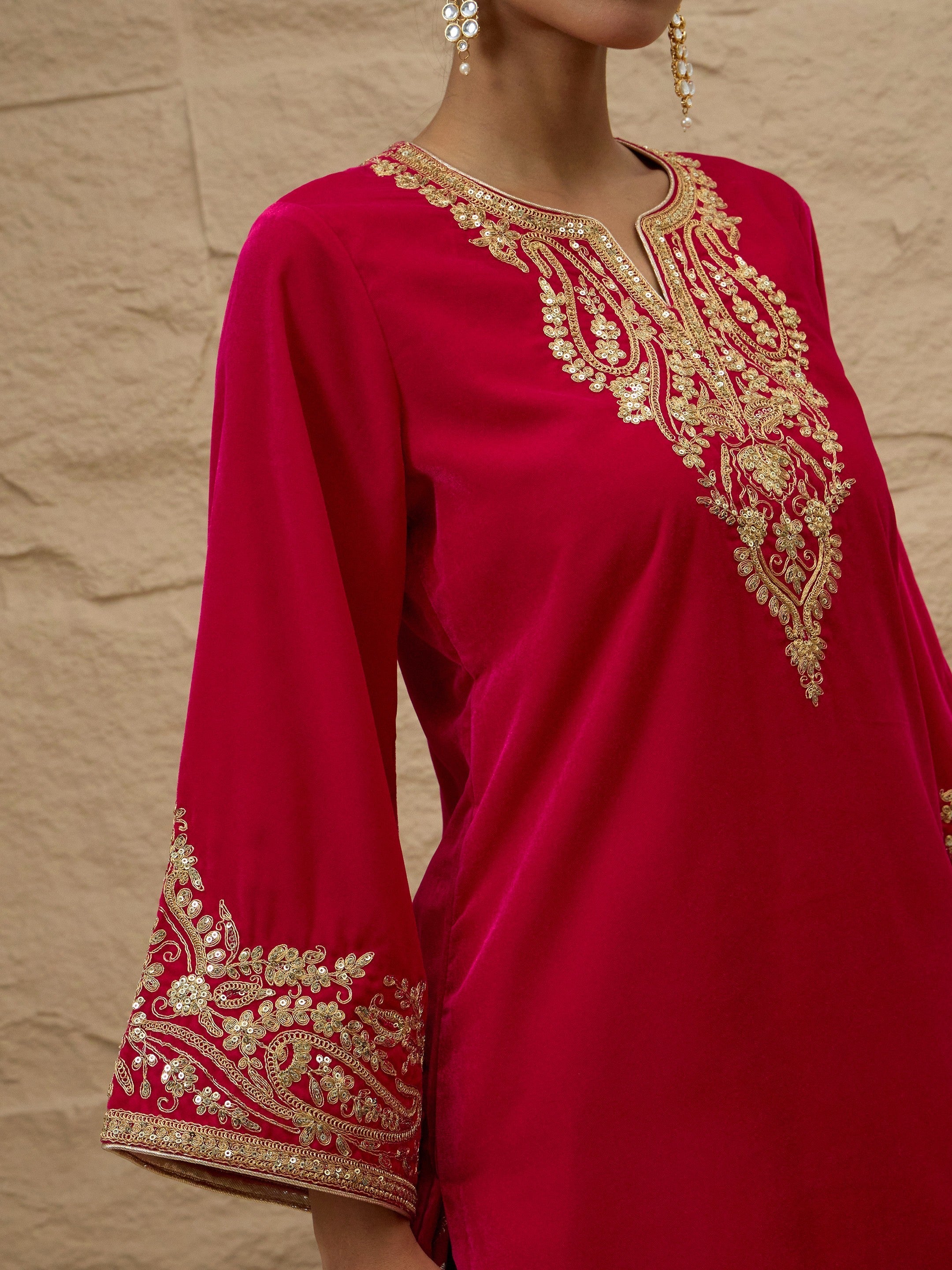 Women Fuchsia Velvet Embroidered Short Kurta With Farshi Salwar-SHSET96614XS