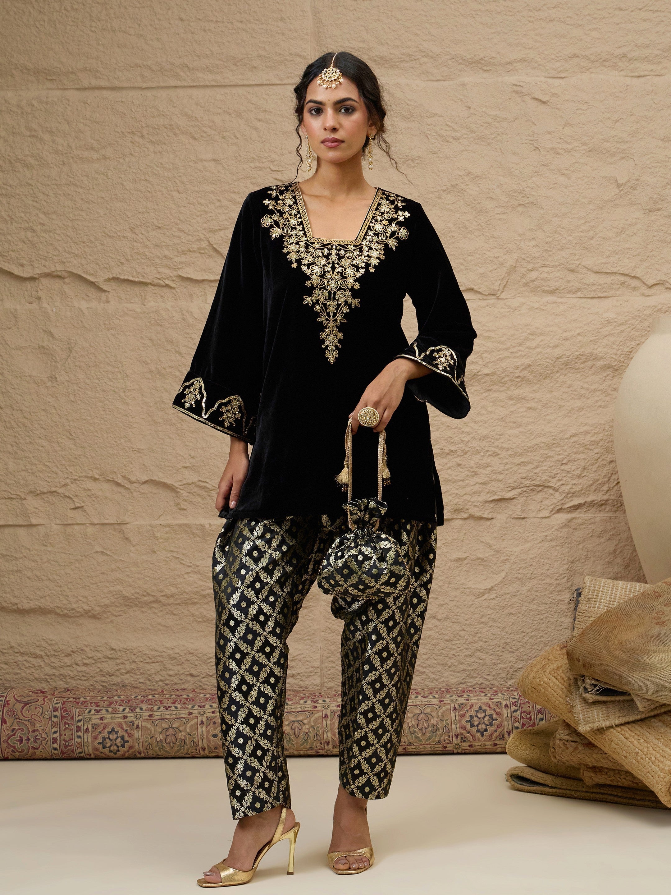DesiQlo Black Velvet Embroidered Short Kurta With Farshi Salwar -