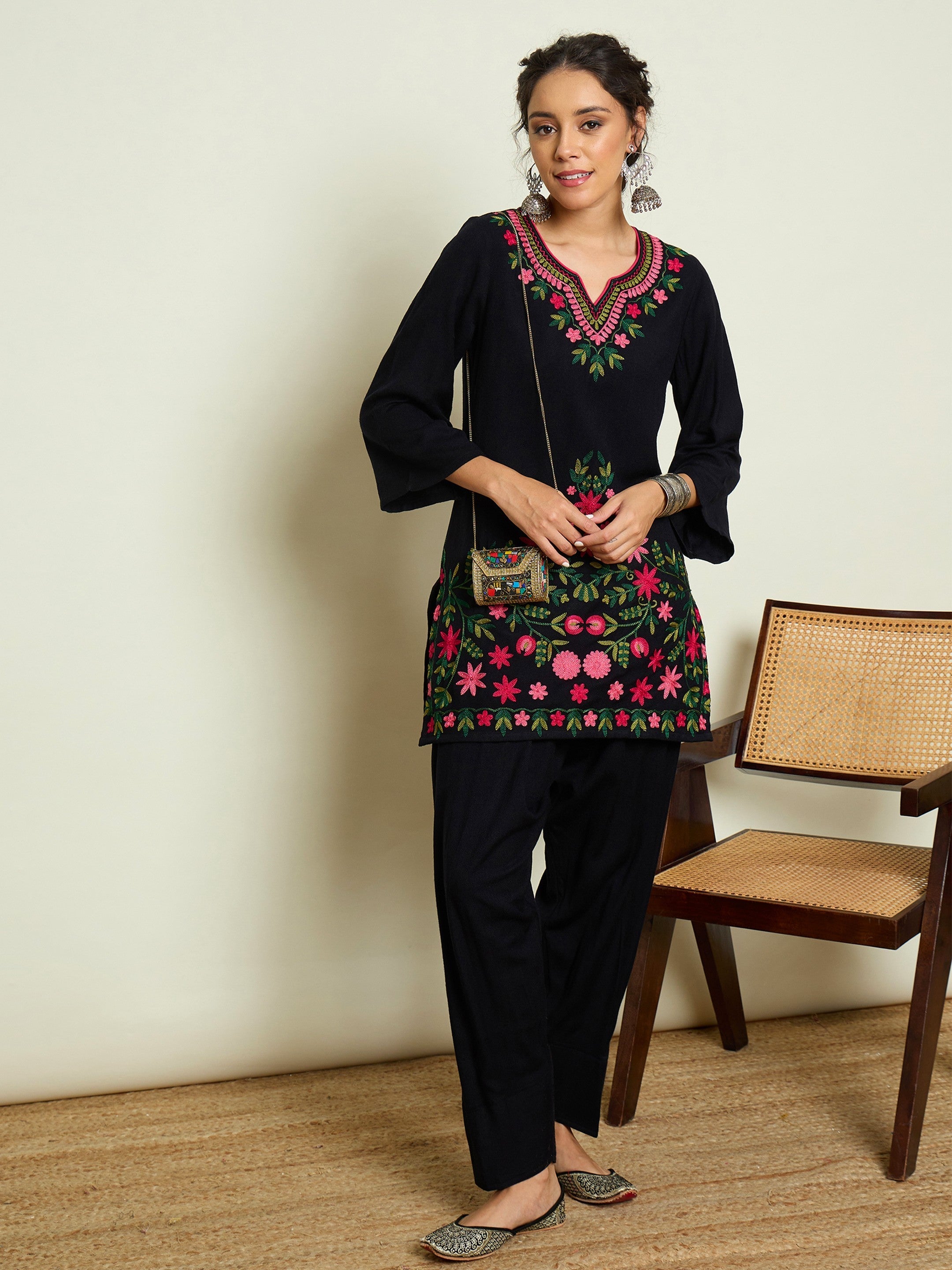 Women Black Woollen Embroidered Sweetheart Short Kurta With Farshi Salwar-SHSET96652