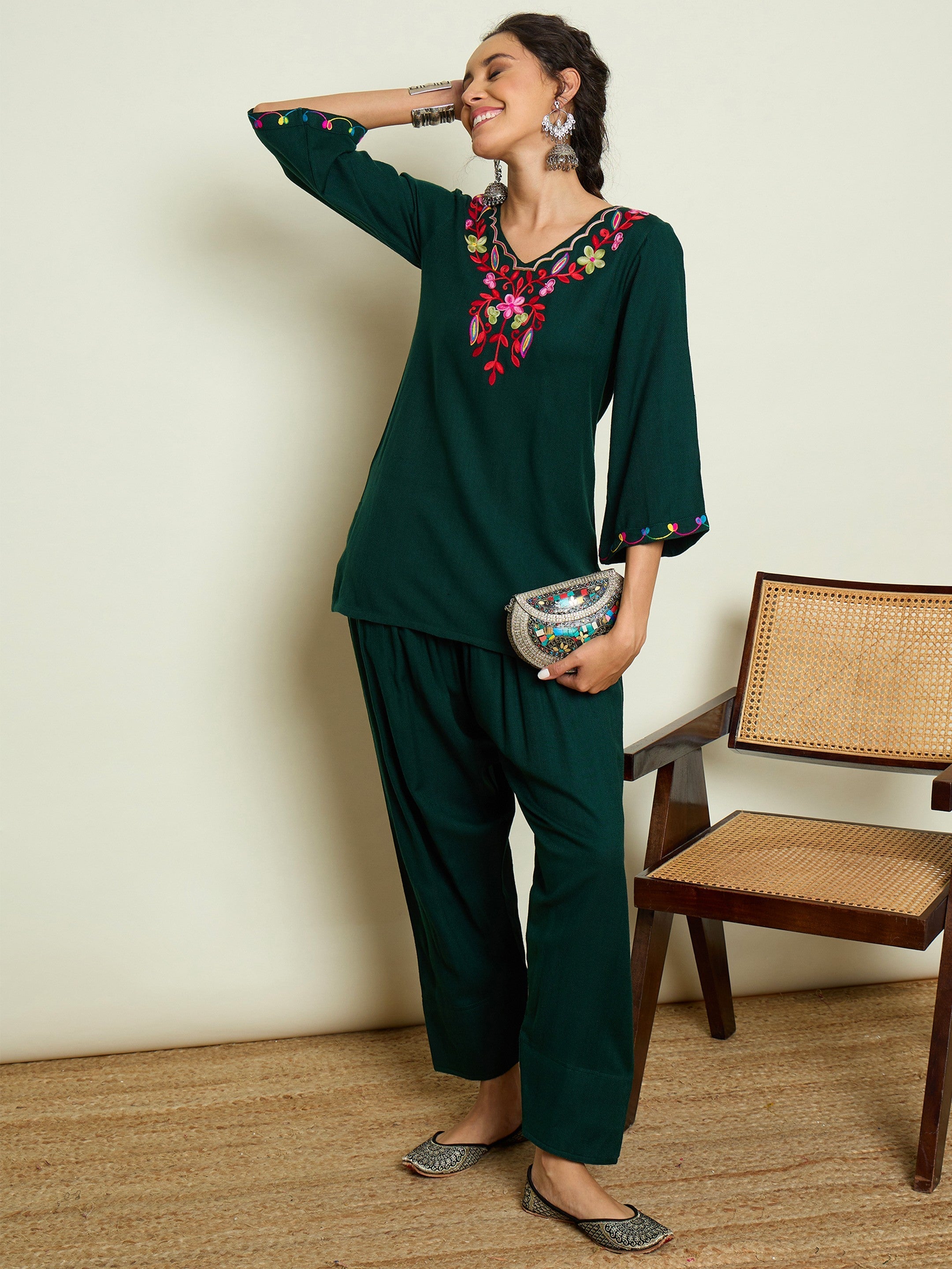 Women Green Woollen Embroidered V-Neck Short Kurta With Farshi Salwar-SHSET96653