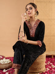 Women Black Velvet V Neck Embroidered Kurta With Straight Pants-SHSET96660